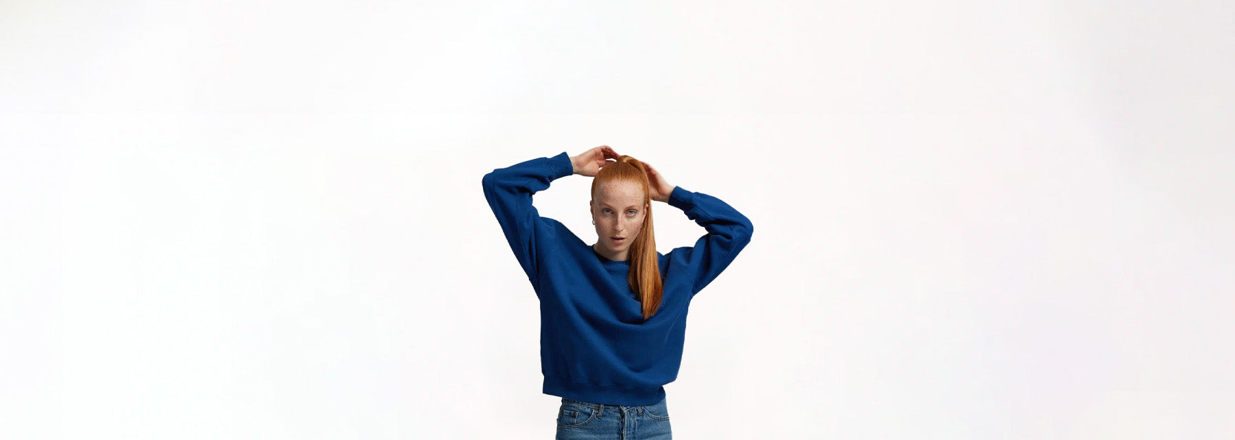 Sweatshirts Women - BACKYARD