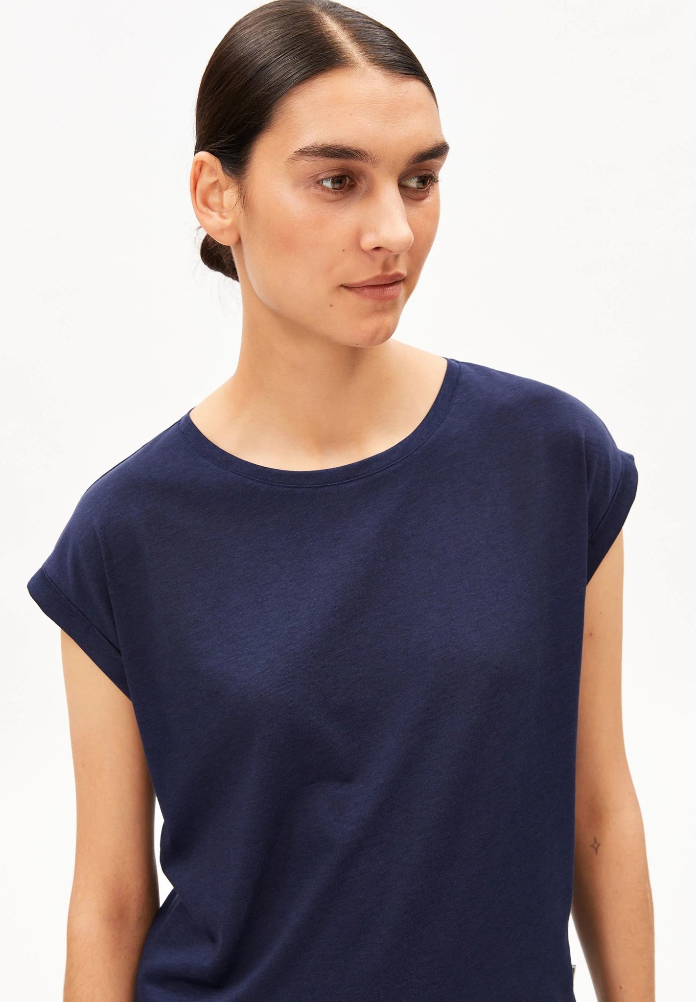 ARMEDANGELS - Jilaana - Tinted Navy - BACKYARD