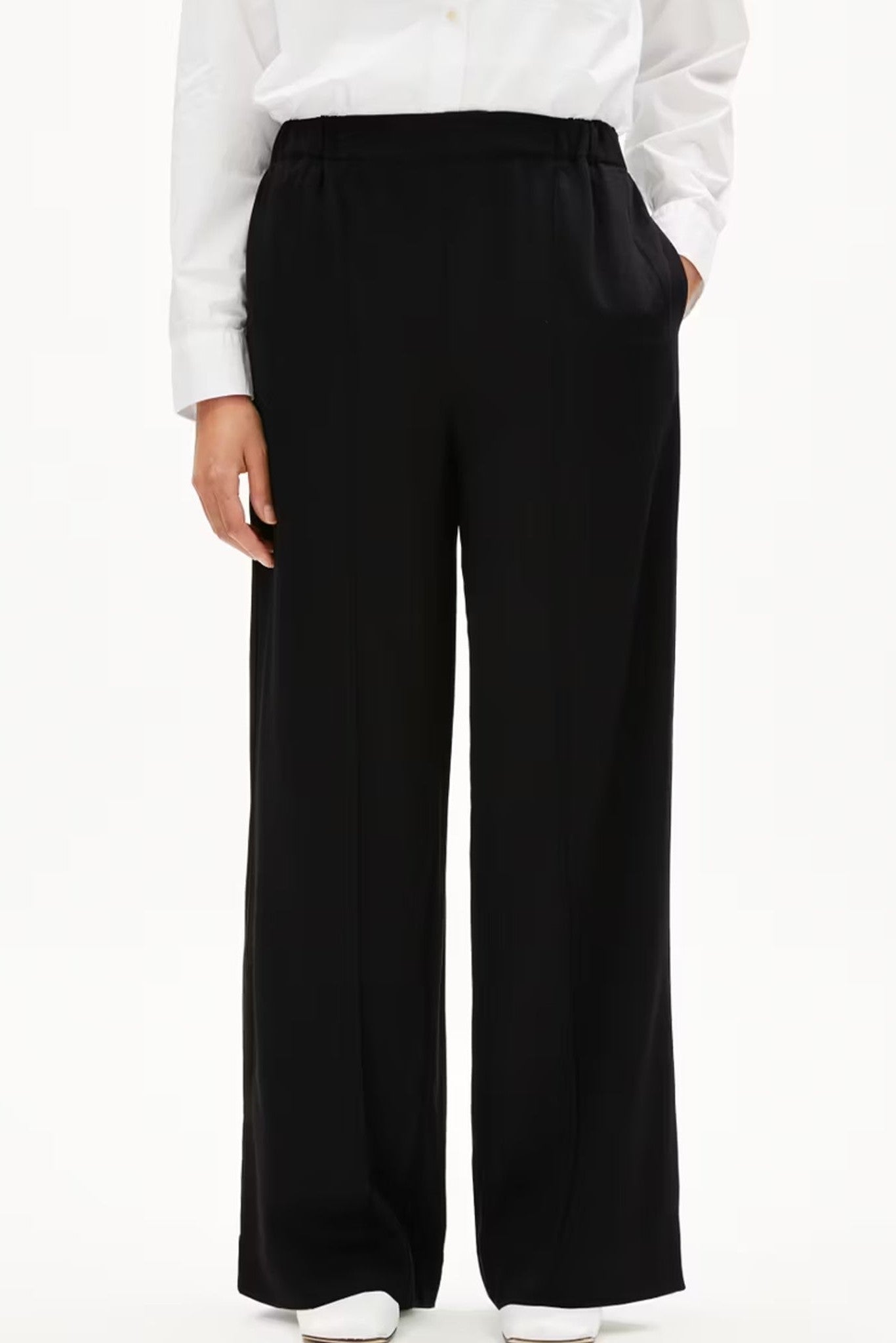 ARMEDANGELS - Jonvaalie - Black - BACKYARD