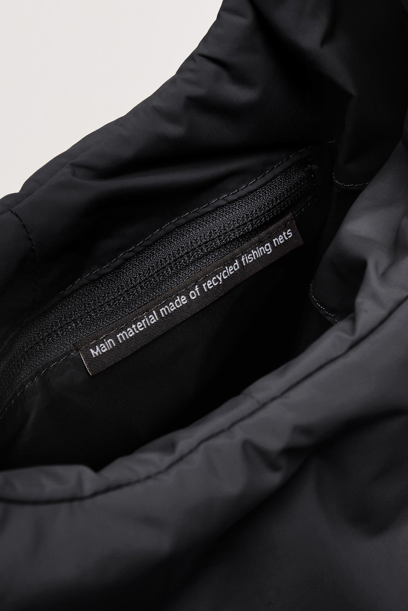 GOT BAG - Cloud Shoulder Bag - Black Monochrome - BACKYARD