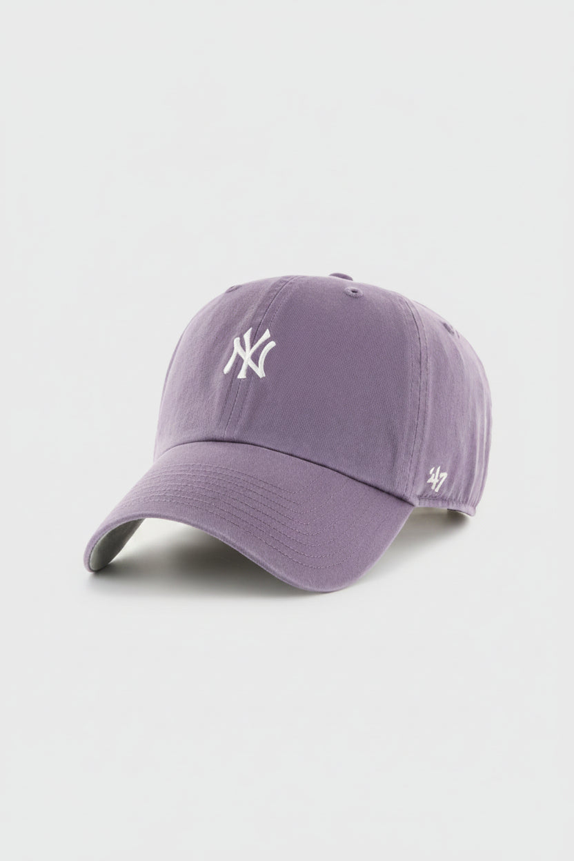 New York Yankees Base Runner '47 Clean Up