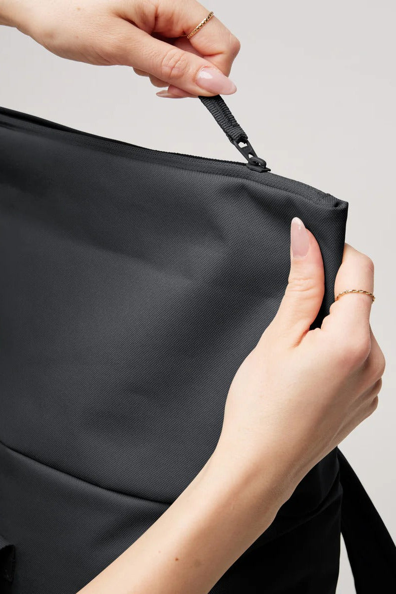 Rolltop Easy Small Monochrome