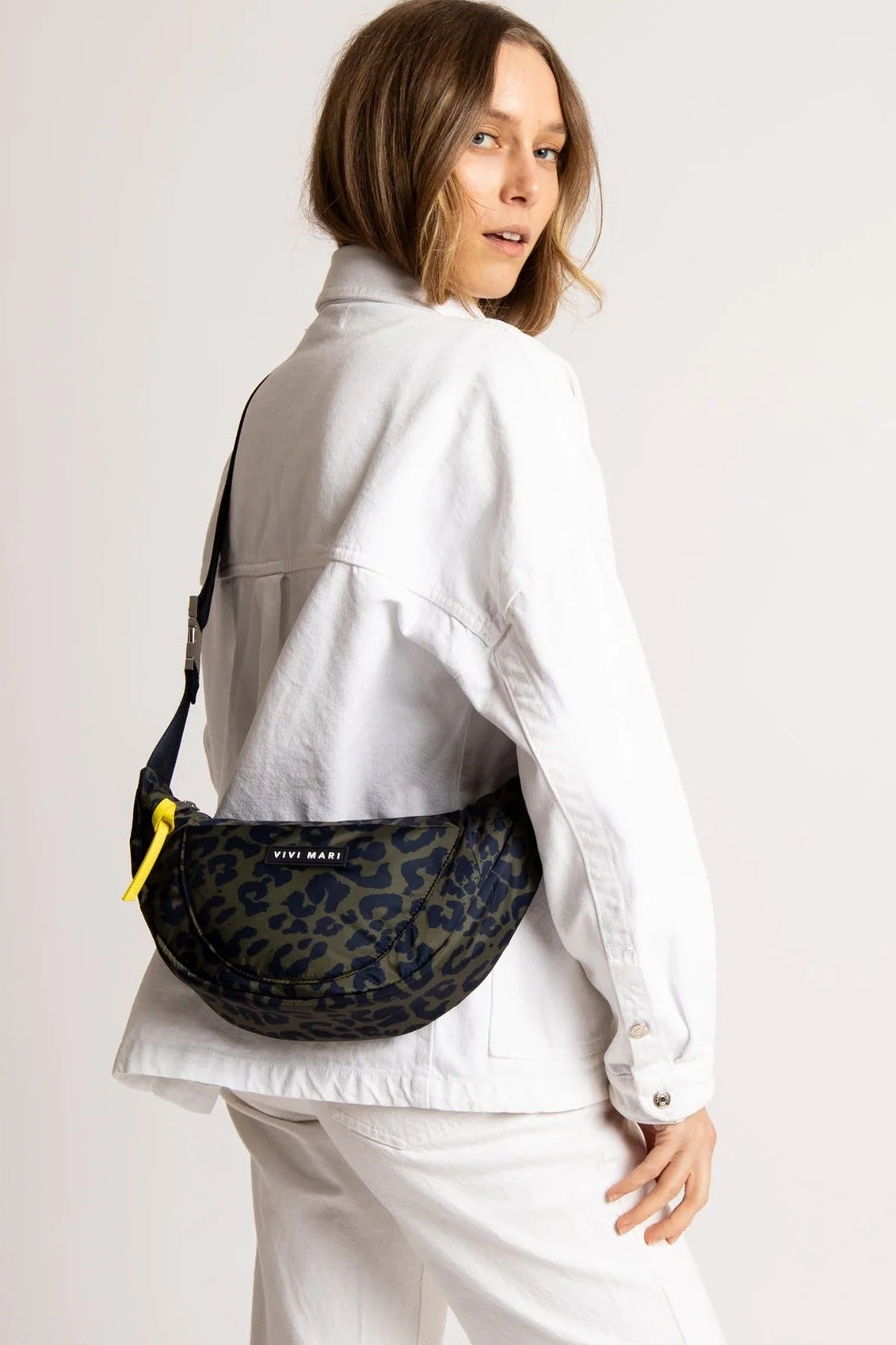 Padded Hip Bag Medium