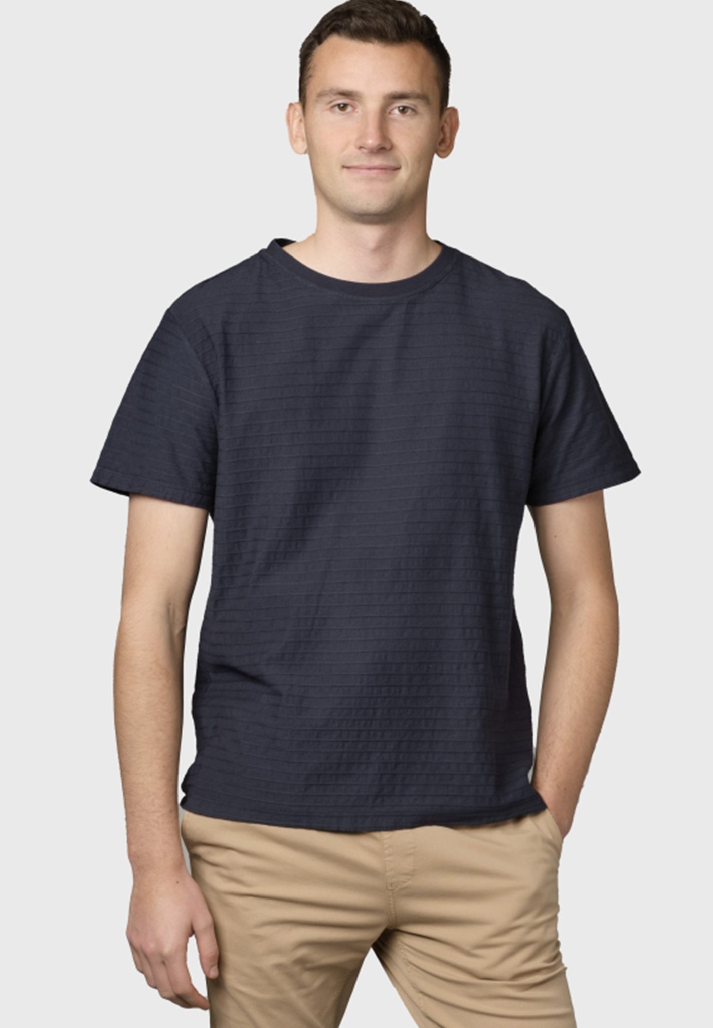 KLITMOLLER COLLECTIVE - Lauge Tee - Navy - BACKYARD