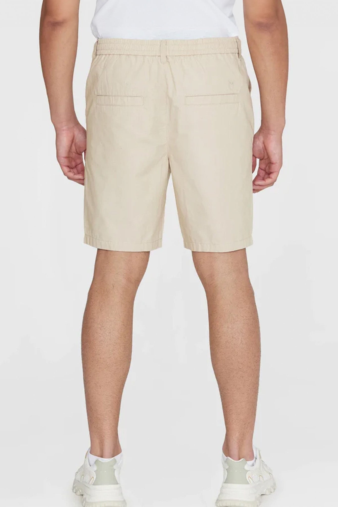 KNOWLEDGE COTTON - Fig Loose Poplin Elastic Waist String Shorts - Light Feather Gray - BACKYARD