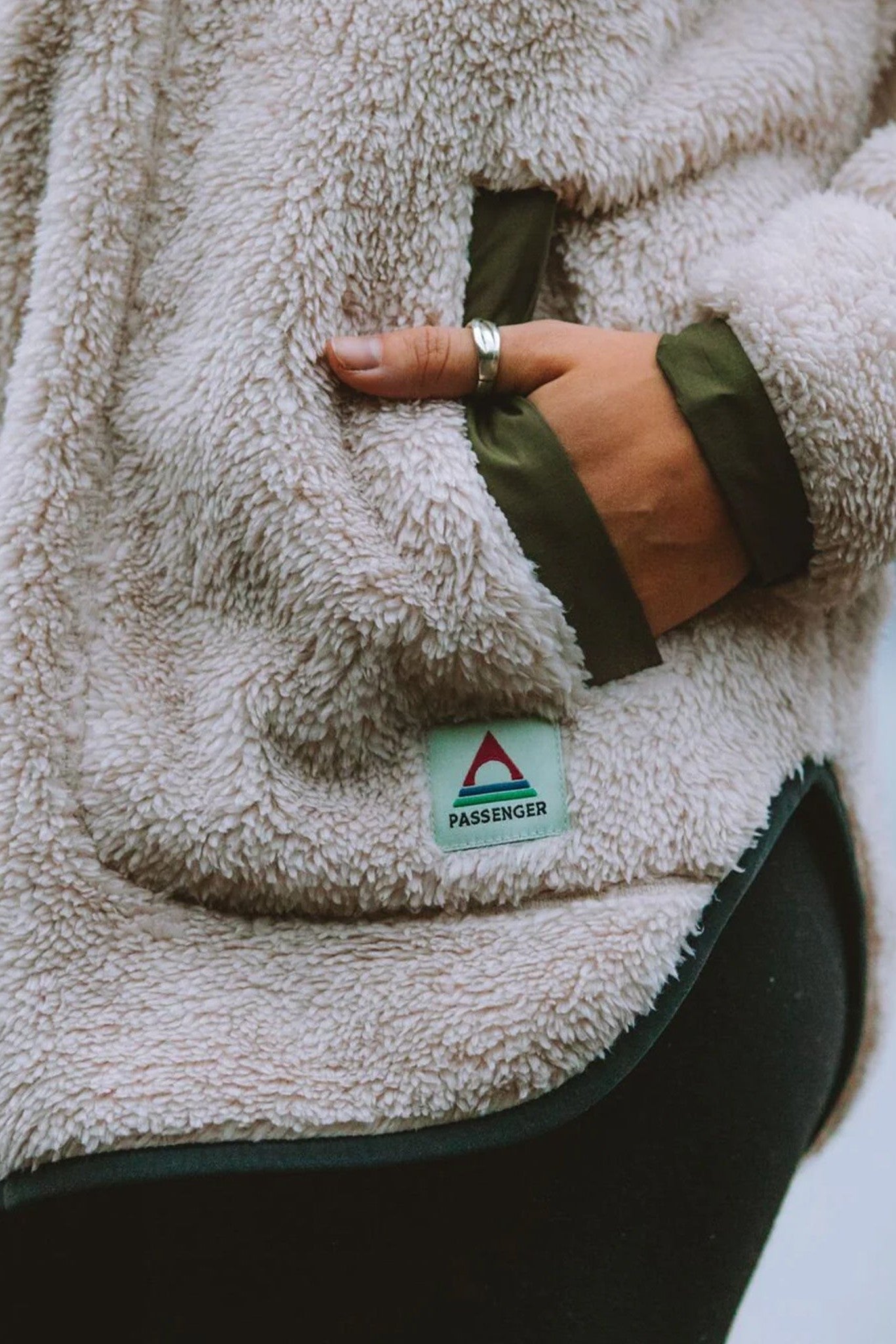 PASSENGER - Beaumont Recycled Sherpa Hooded Fleece - Vintage White - BACKYARD