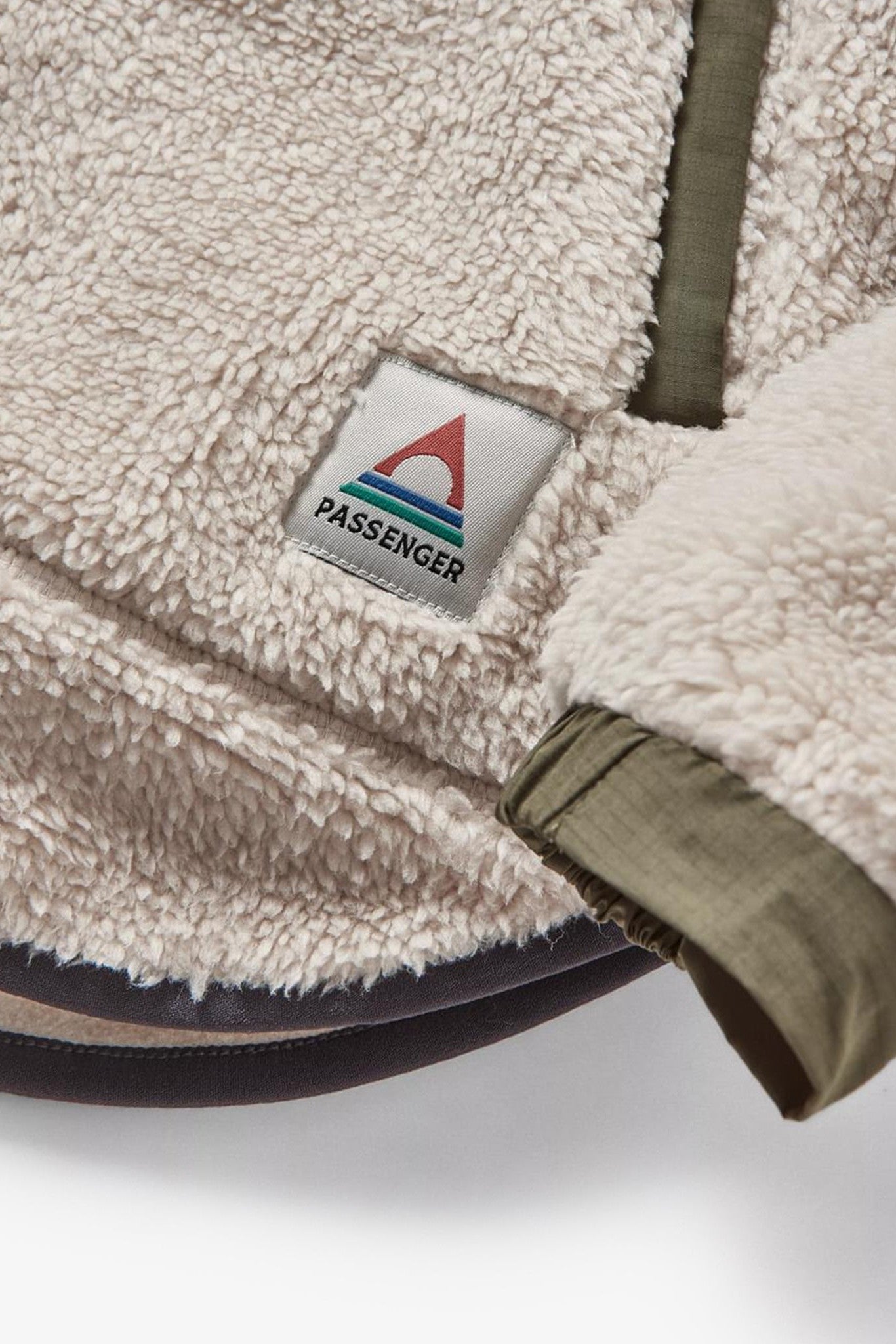 PASSENGER - Beaumont Recycled Sherpa Hooded Fleece - Vintage White - BACKYARD