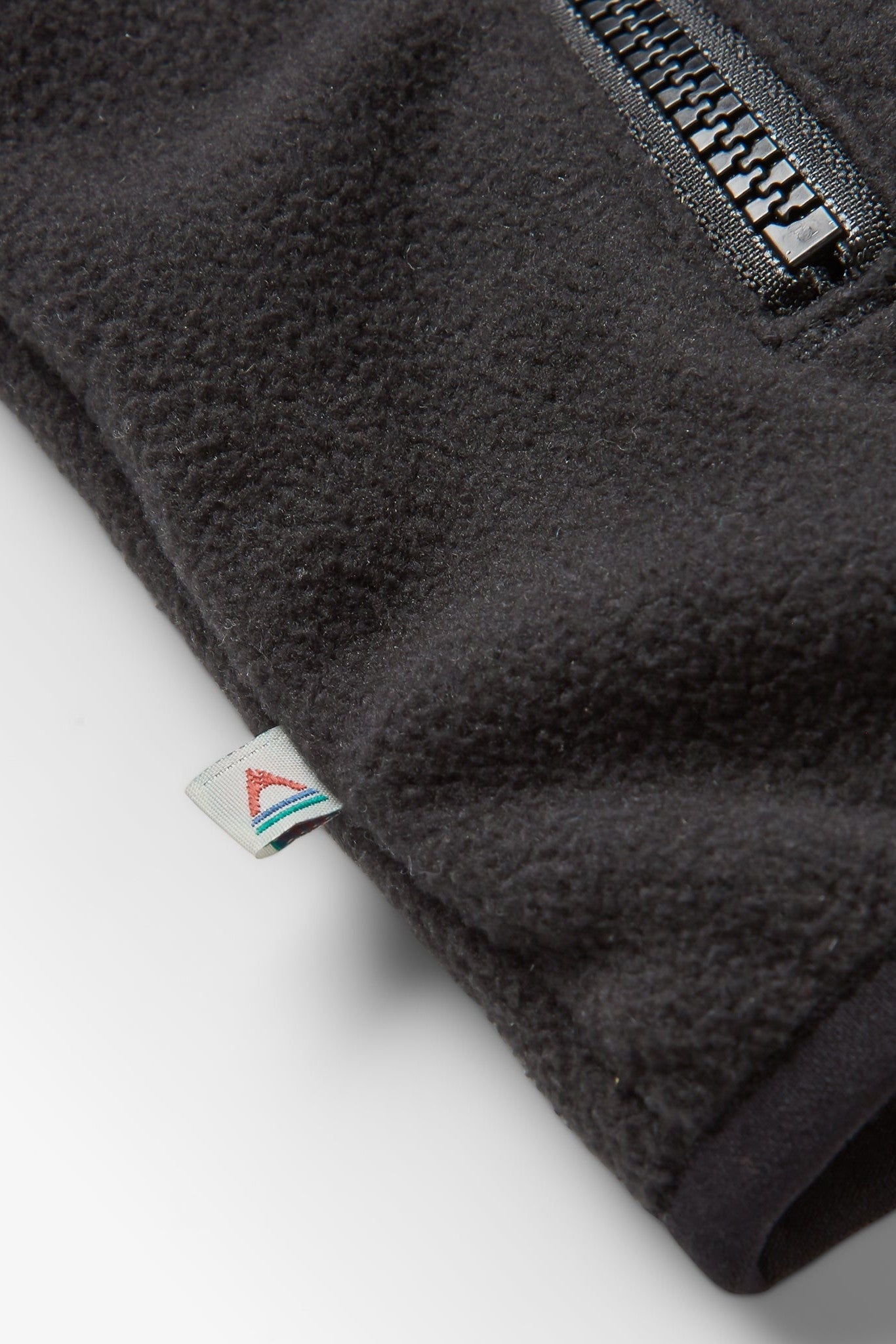 PASSENGER - Set Off Recycled Polar 1/4 Zip Fleece - Mountain Geo Charcoal - BACKYARD