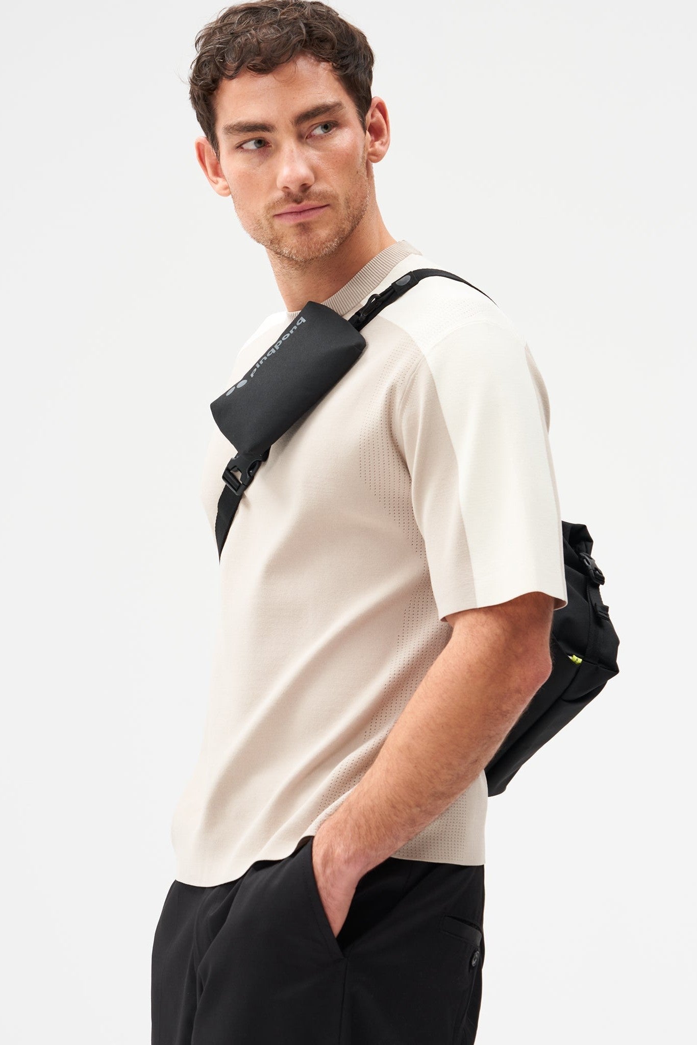 PINQPONQ - Aksel Hipbag - Rooted Black - BACKYARD
