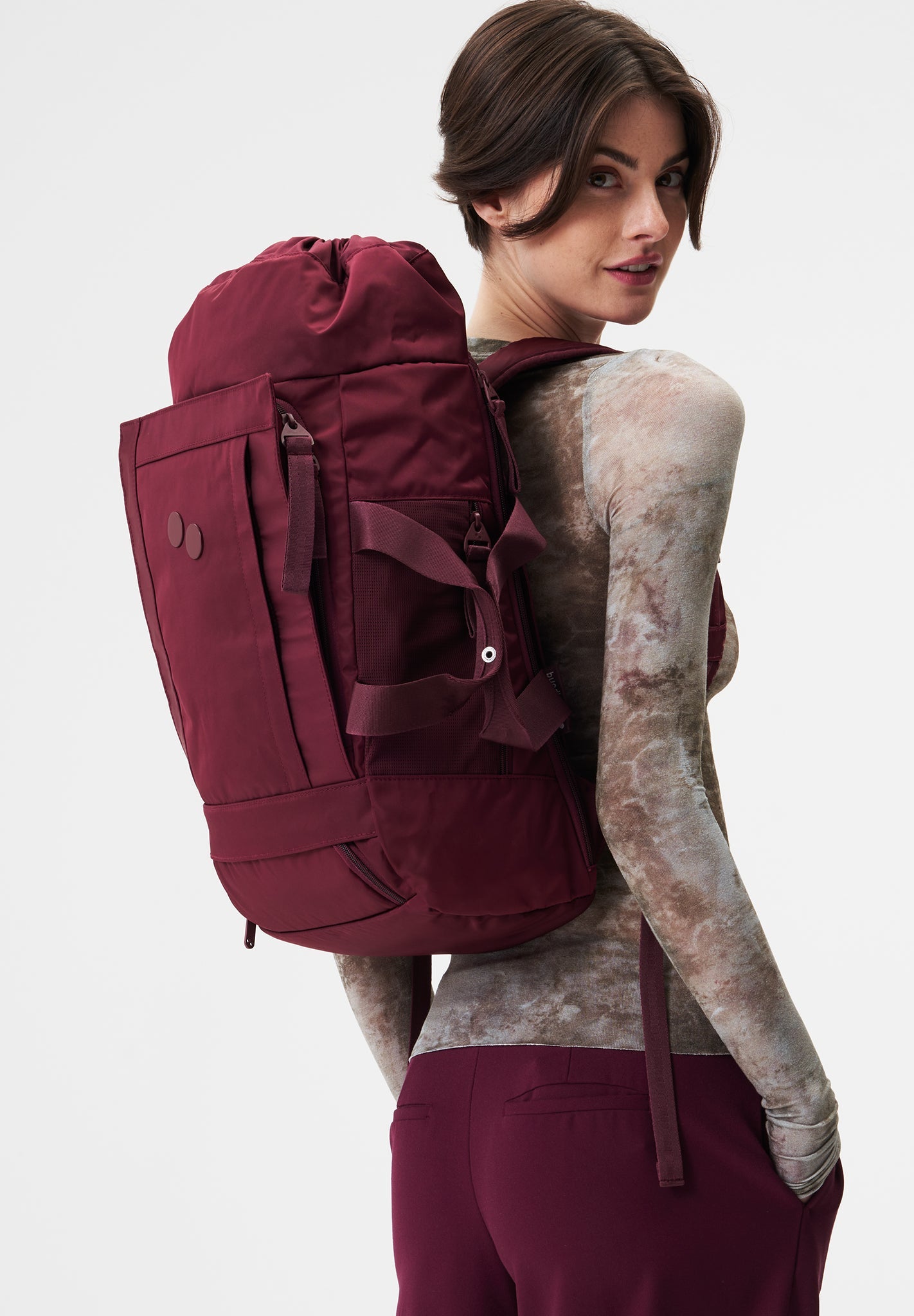 PINQPONQ - Blok Medium - Changeant Glazed Red - BACKYARD