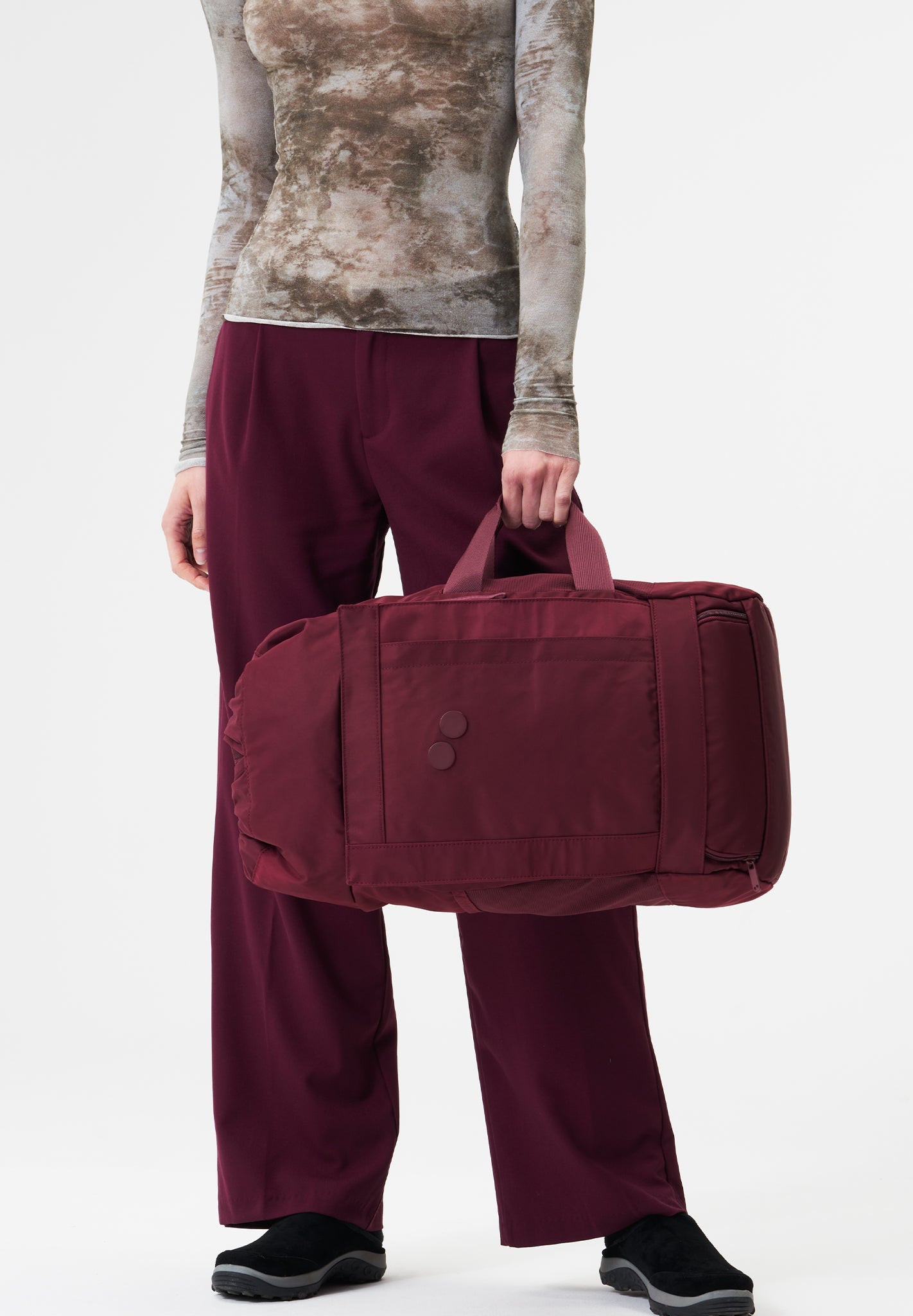 PINQPONQ - Blok Medium - Changeant Glazed Red - BACKYARD