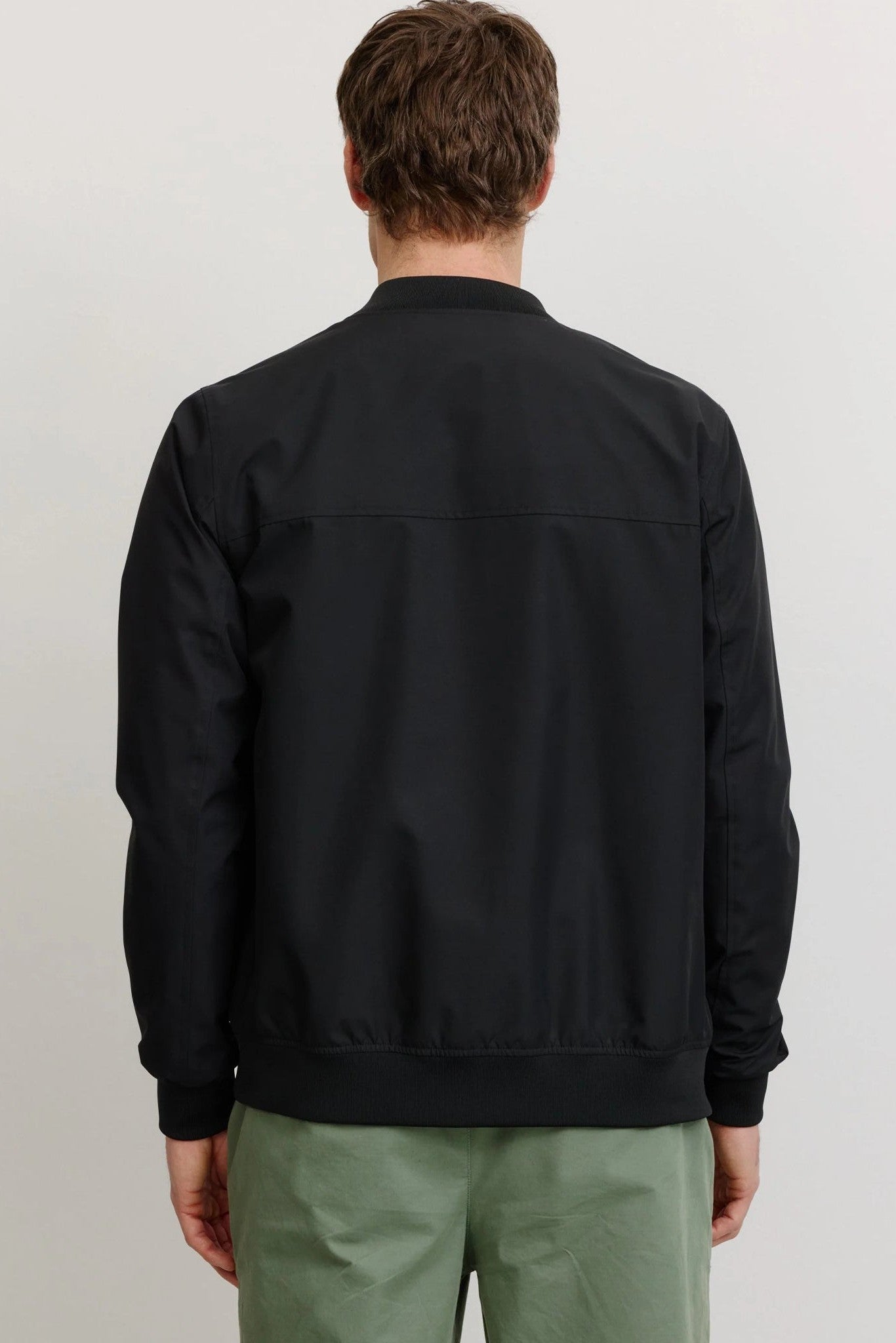 RECOLUTION - Aspen - Black - BACKYARD