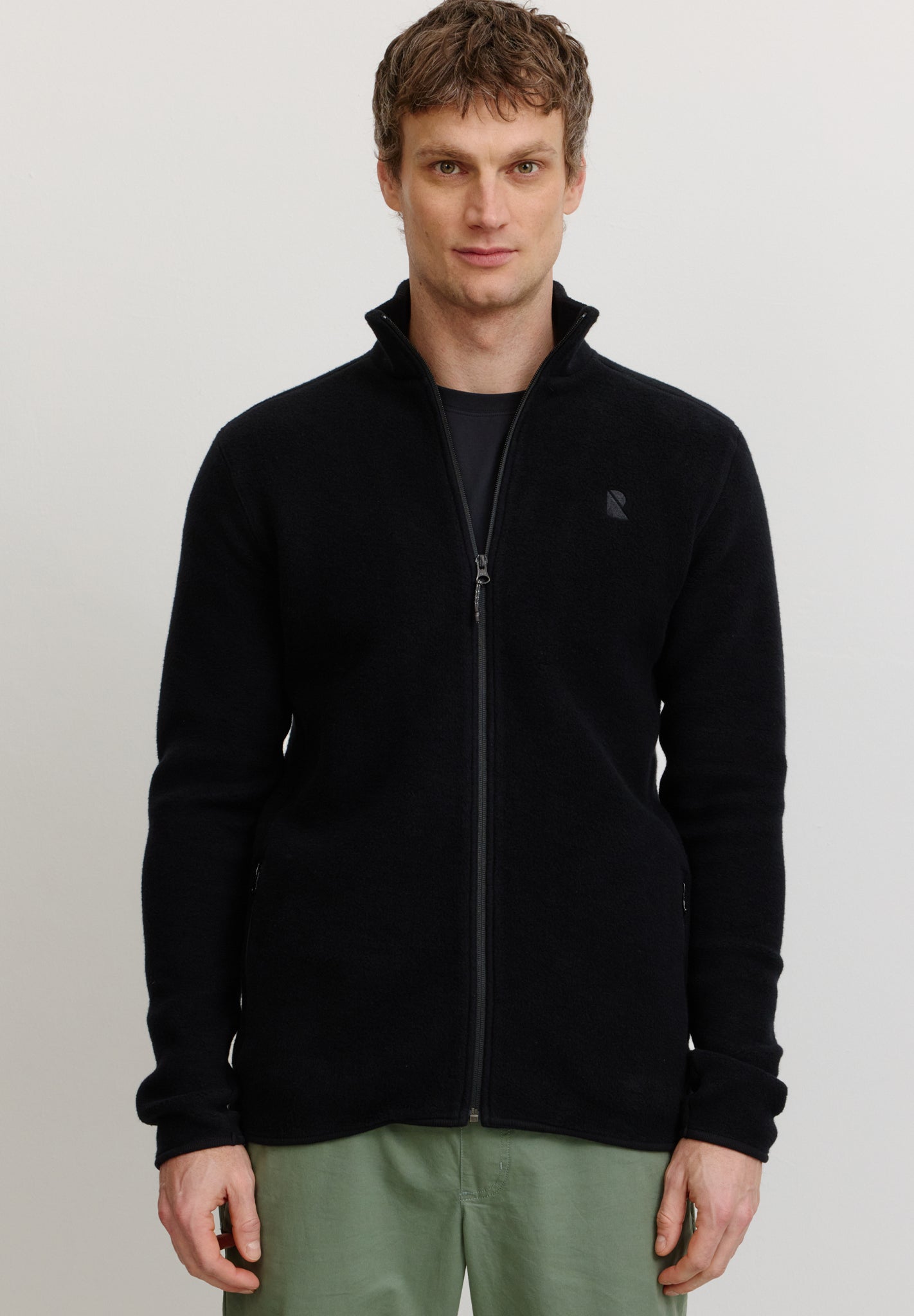 RECOLUTION - Buxus - Black - BACKYARD