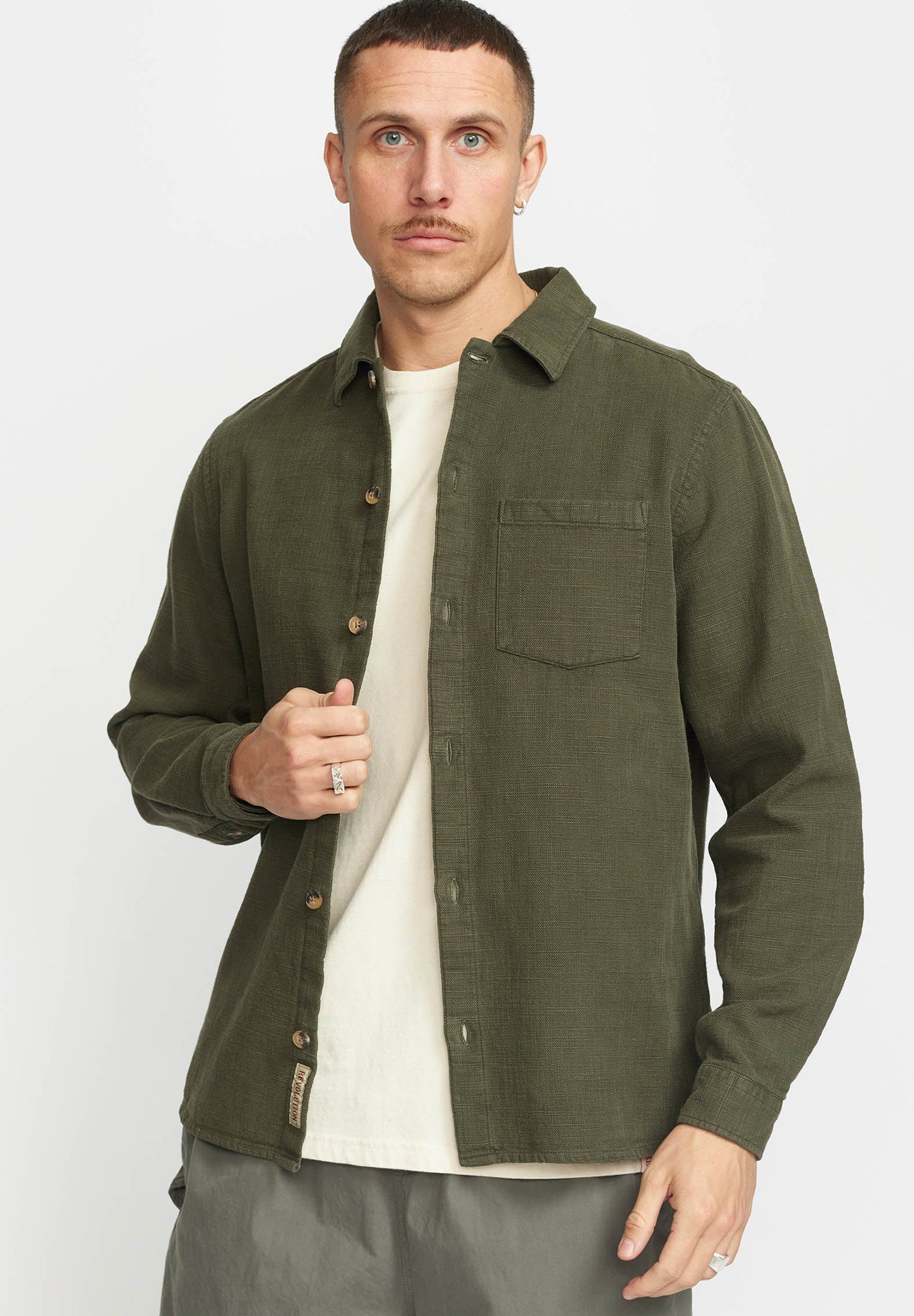 REVOLUTION - 3997 Casual Overshirt - Army - BACKYARD