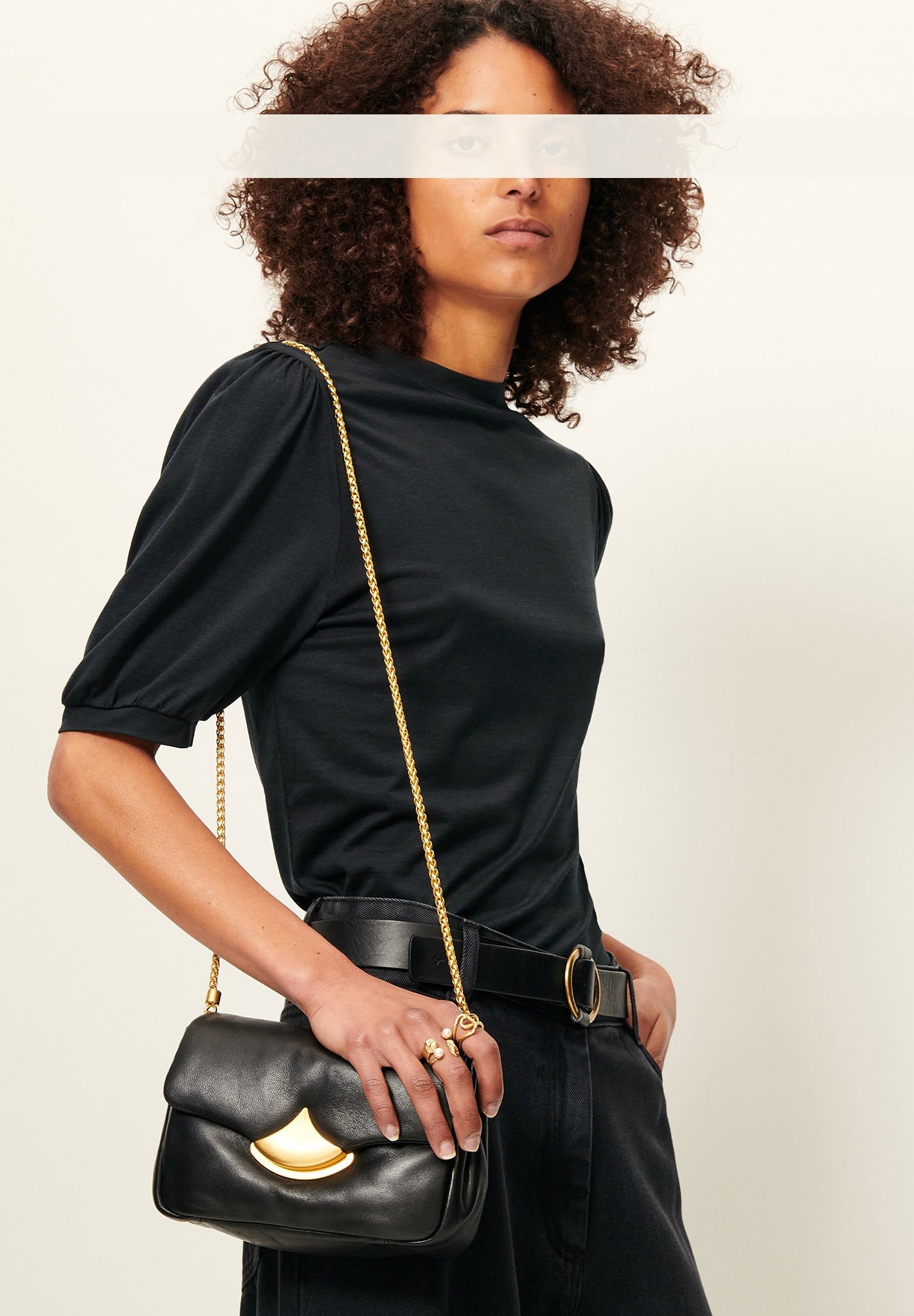 SESSUN - Amelando - Moonless - BACKYARD