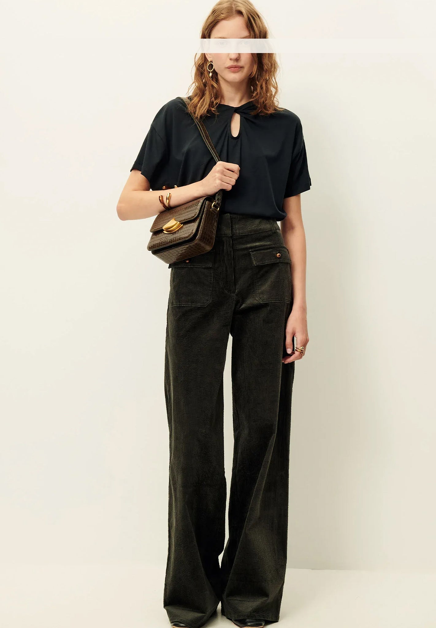 SESSUN - Manhastreet - Basalt - BACKYARD