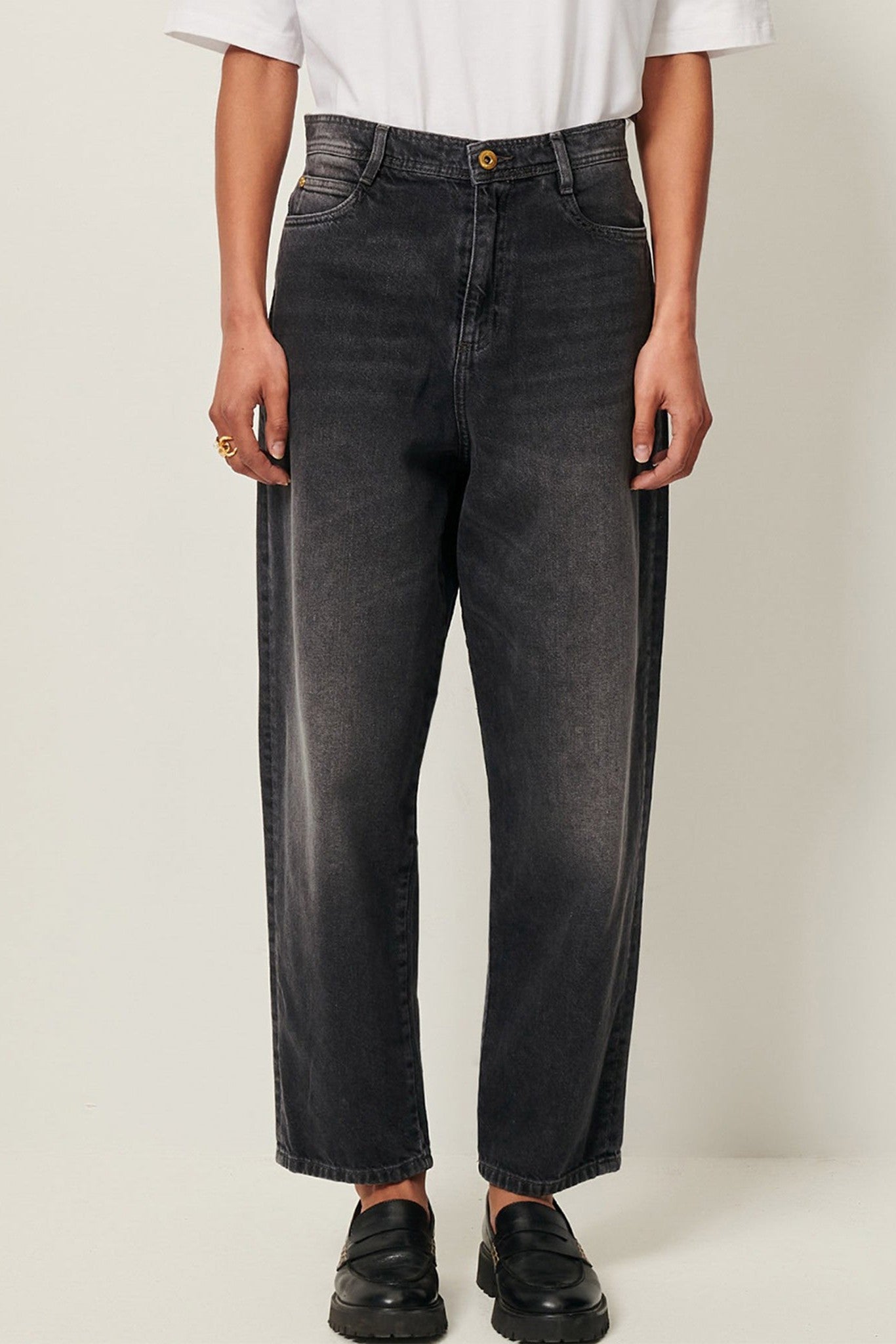 SESSUN - Peter - Graffit - BACKYARD