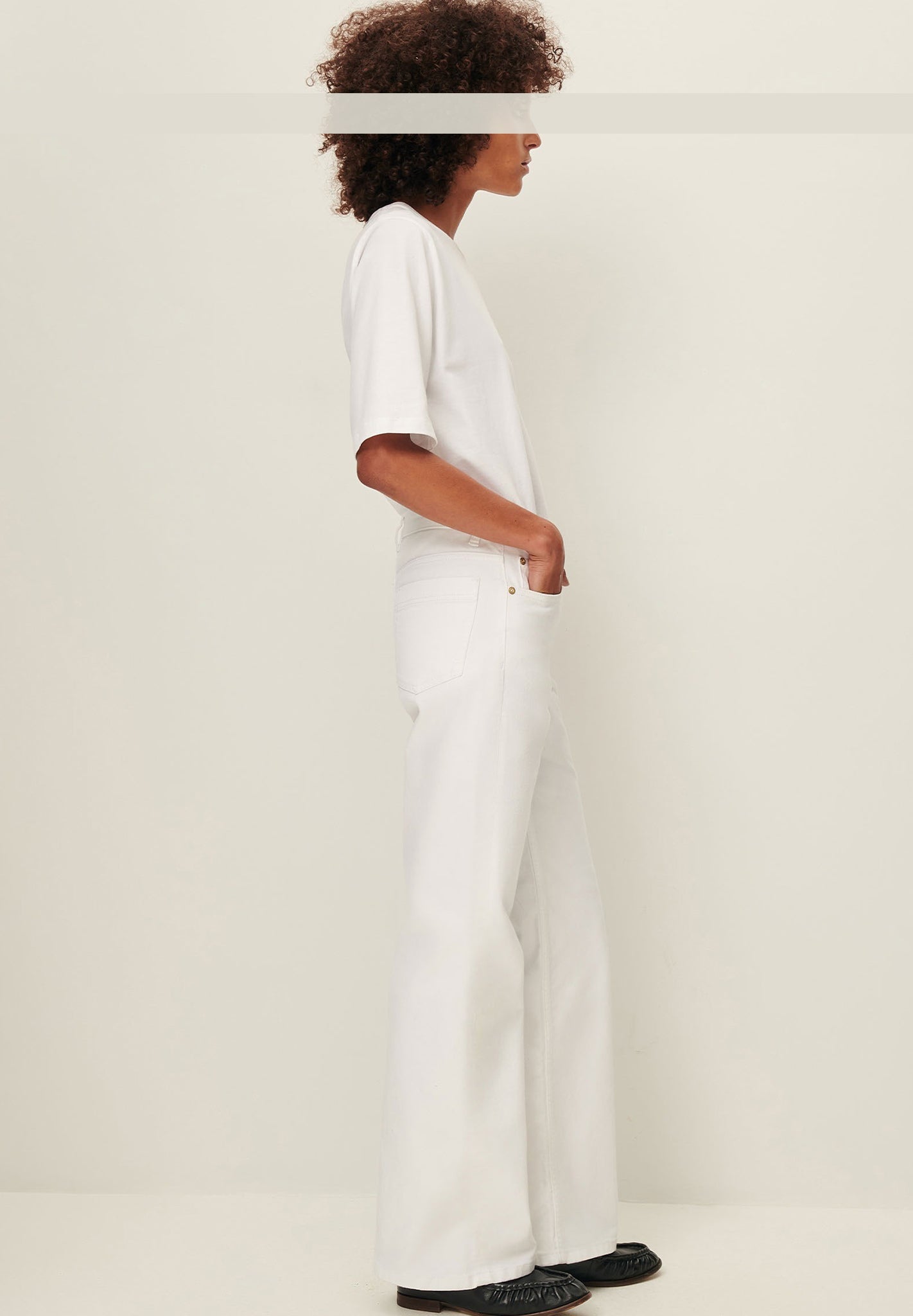 SESSUN - Vega - Optical White - BACKYARD