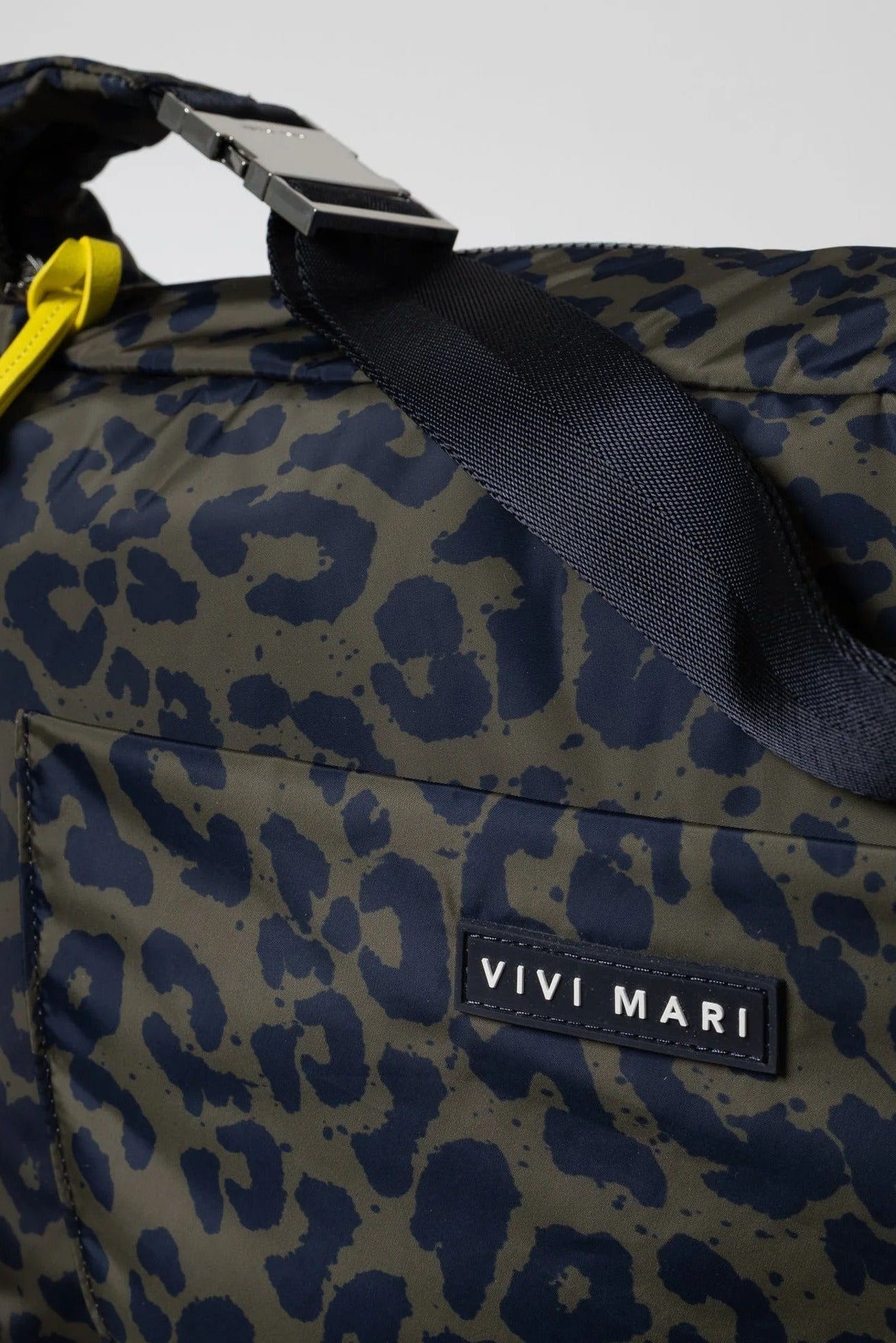 Padded Hip Bag Oversized