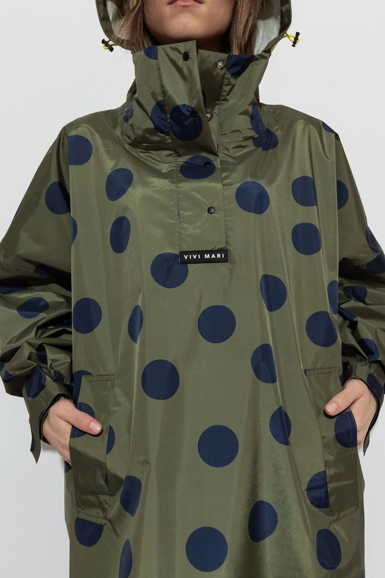 Raincoat Dots