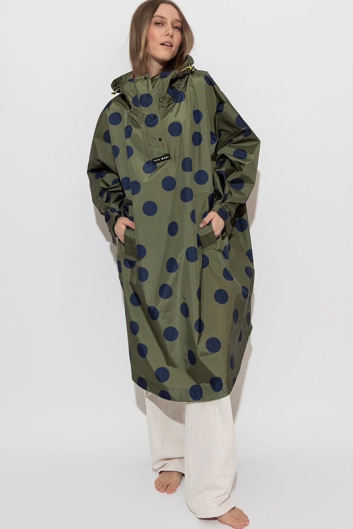 Raincoat Dots