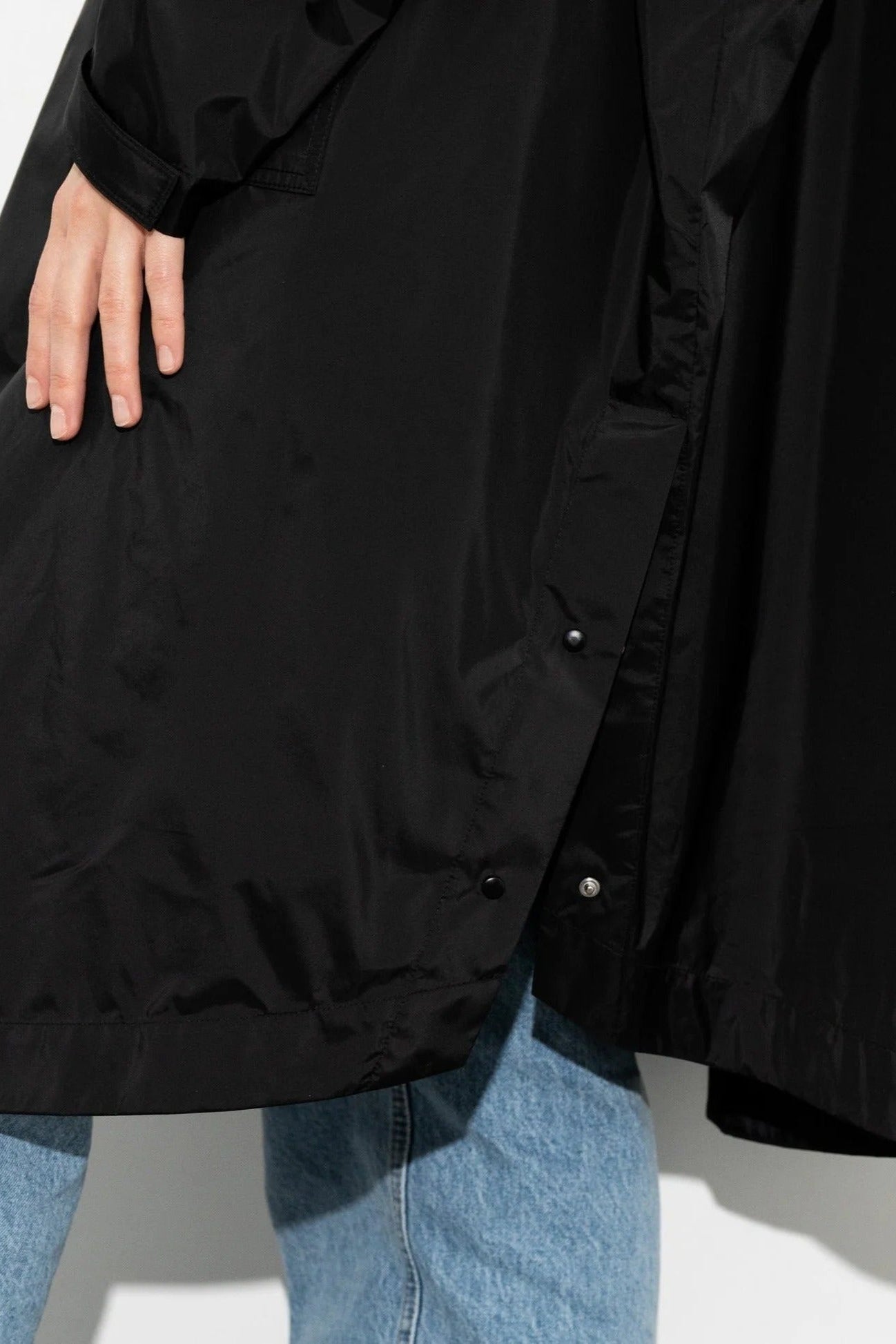 VIVI MARI-Raincoat Solid-Black-BACKYARD