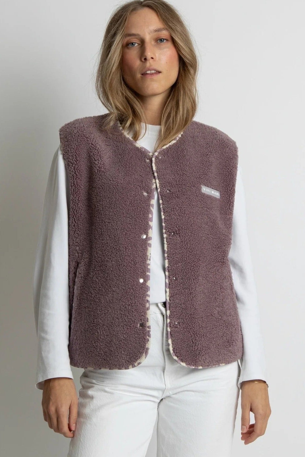 VIVI MARI-Teddy Fleece Vest-Ash Plum-BACKYARD