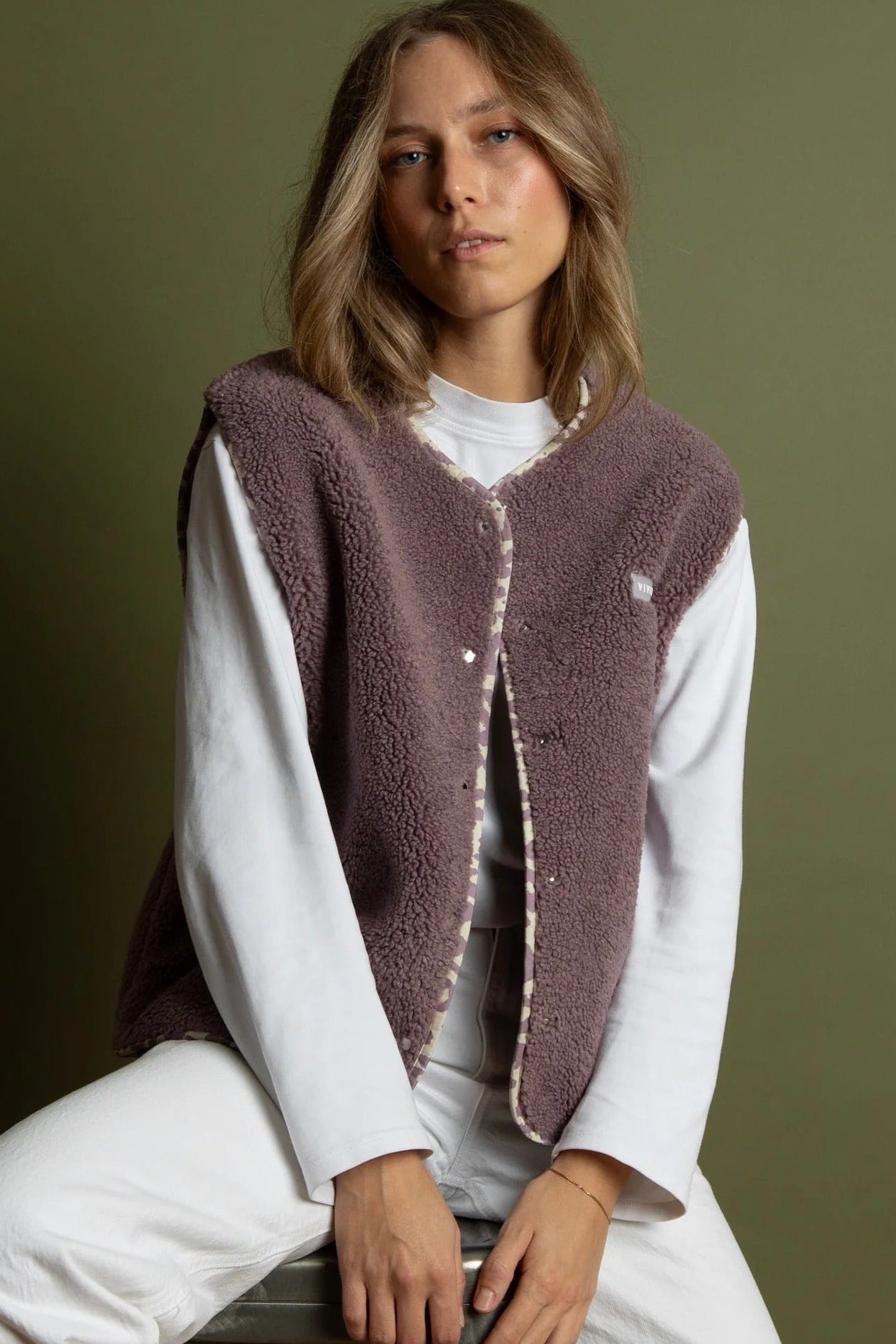 VIVI MARI-Teddy Fleece Vest-Ash Plum-BACKYARD