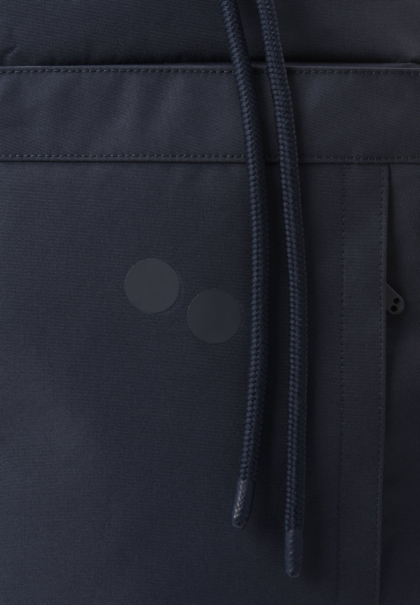 PINQPONQ - Blok Medium - Fjord Navy - BACKYARD