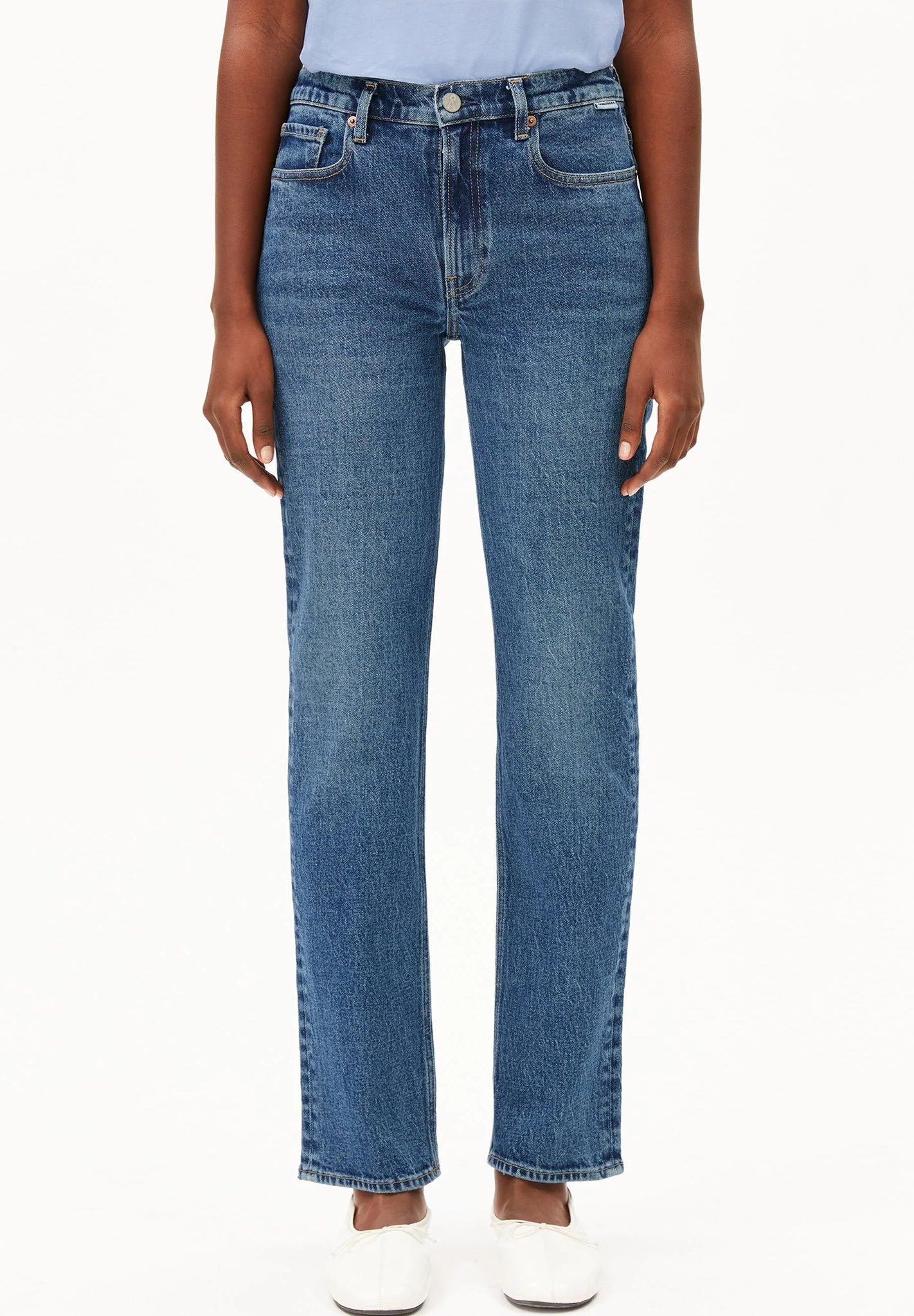 ARMEDANGELS - Carenaa - Atmospheric - BACKYARD