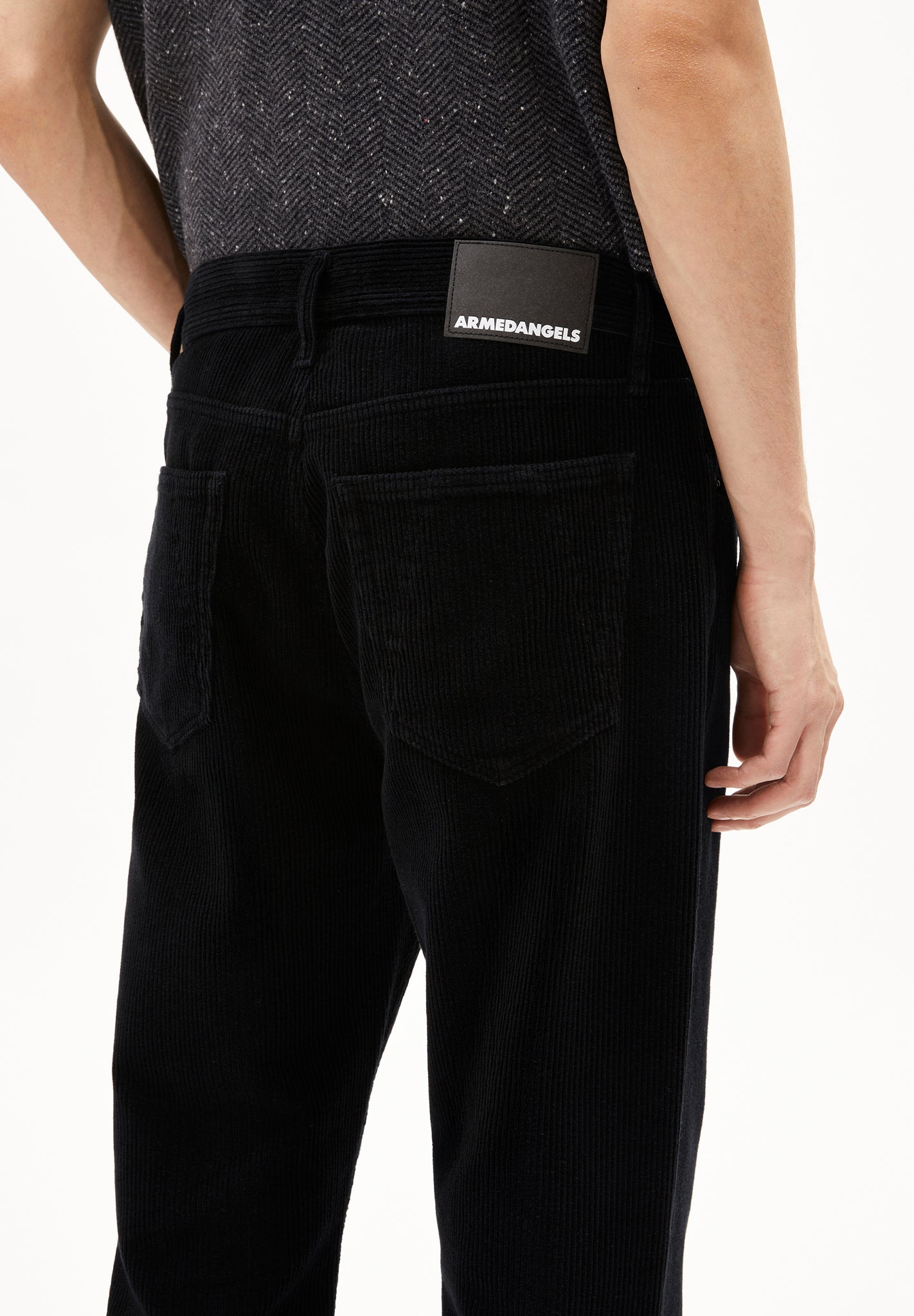 ARMEDANGELS - Maakx Corduroy - Black - BACKYARD