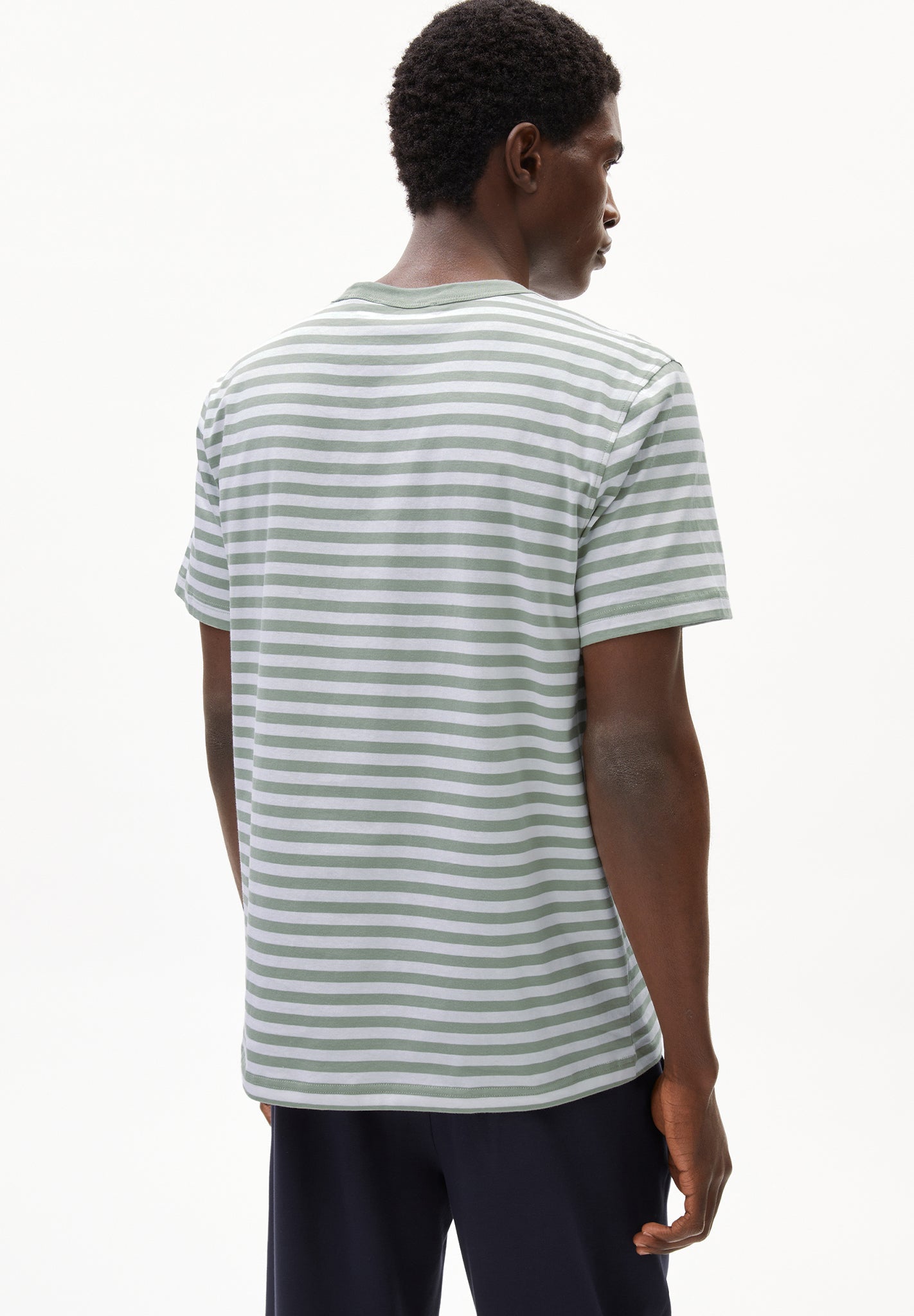 ARMEDANGELS - Maarkos Pocket Stripes - Seagreen Broken White - BACKYARD