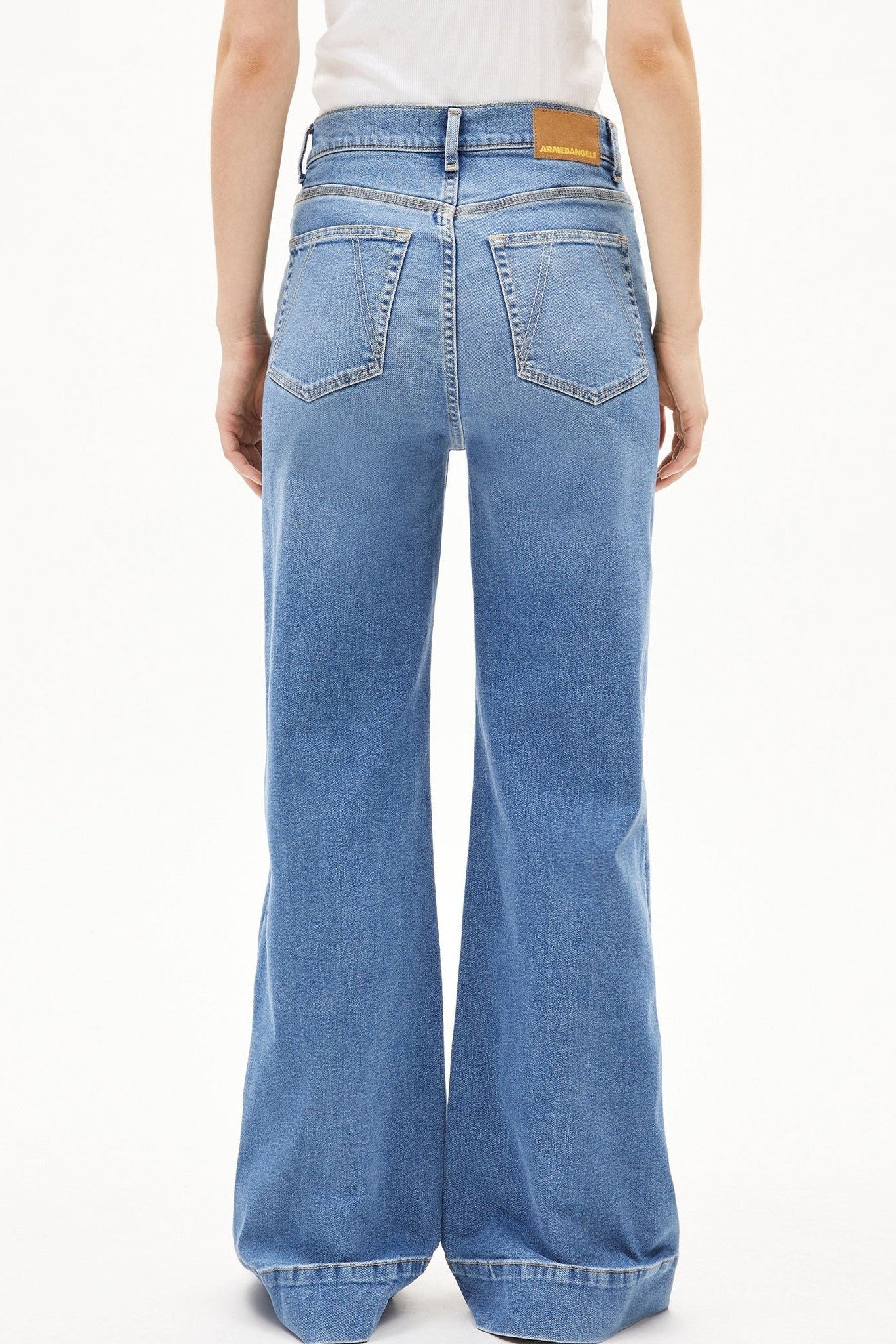 ARMEDANGELS - Murliaa - Lighten - BACKYARD