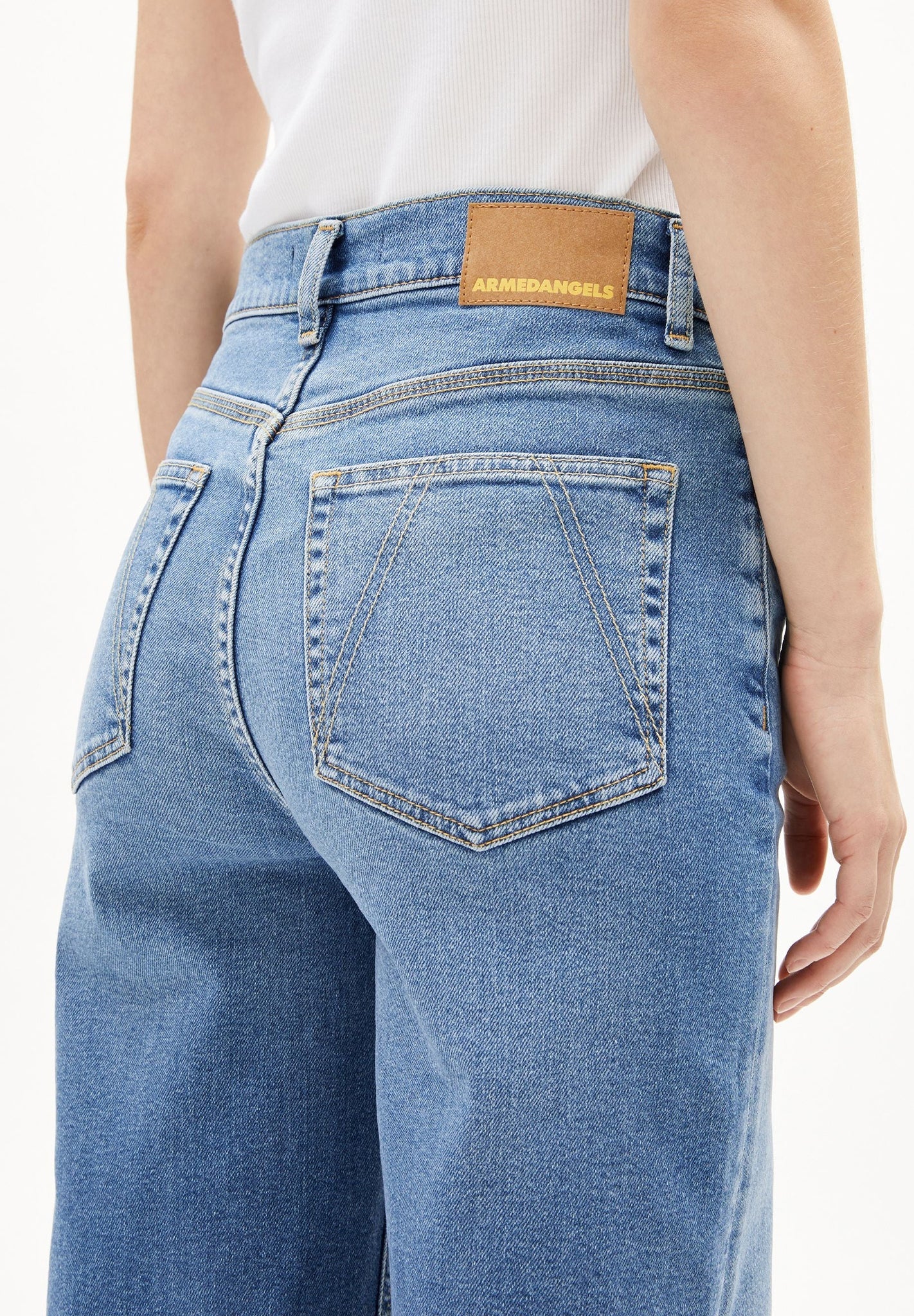 ARMEDANGELS - Murliaa - Lighten - BACKYARD