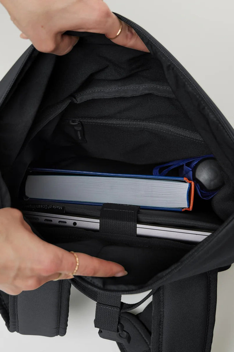 Rolltop Easy Small Monochrome