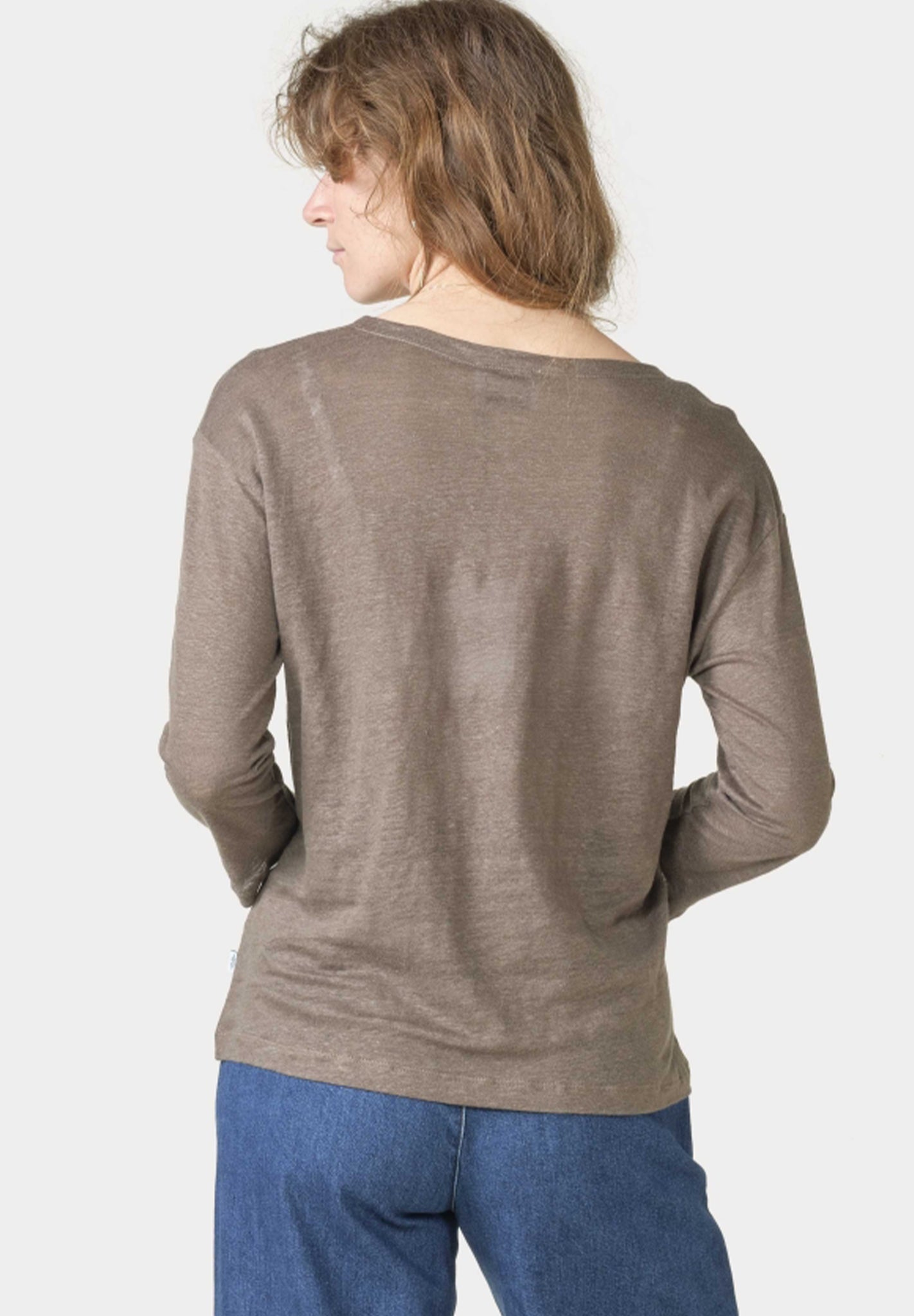 KLITMOLLER COLLECTIVE - Gudrun LS Tee - Taupe - BACKYARD