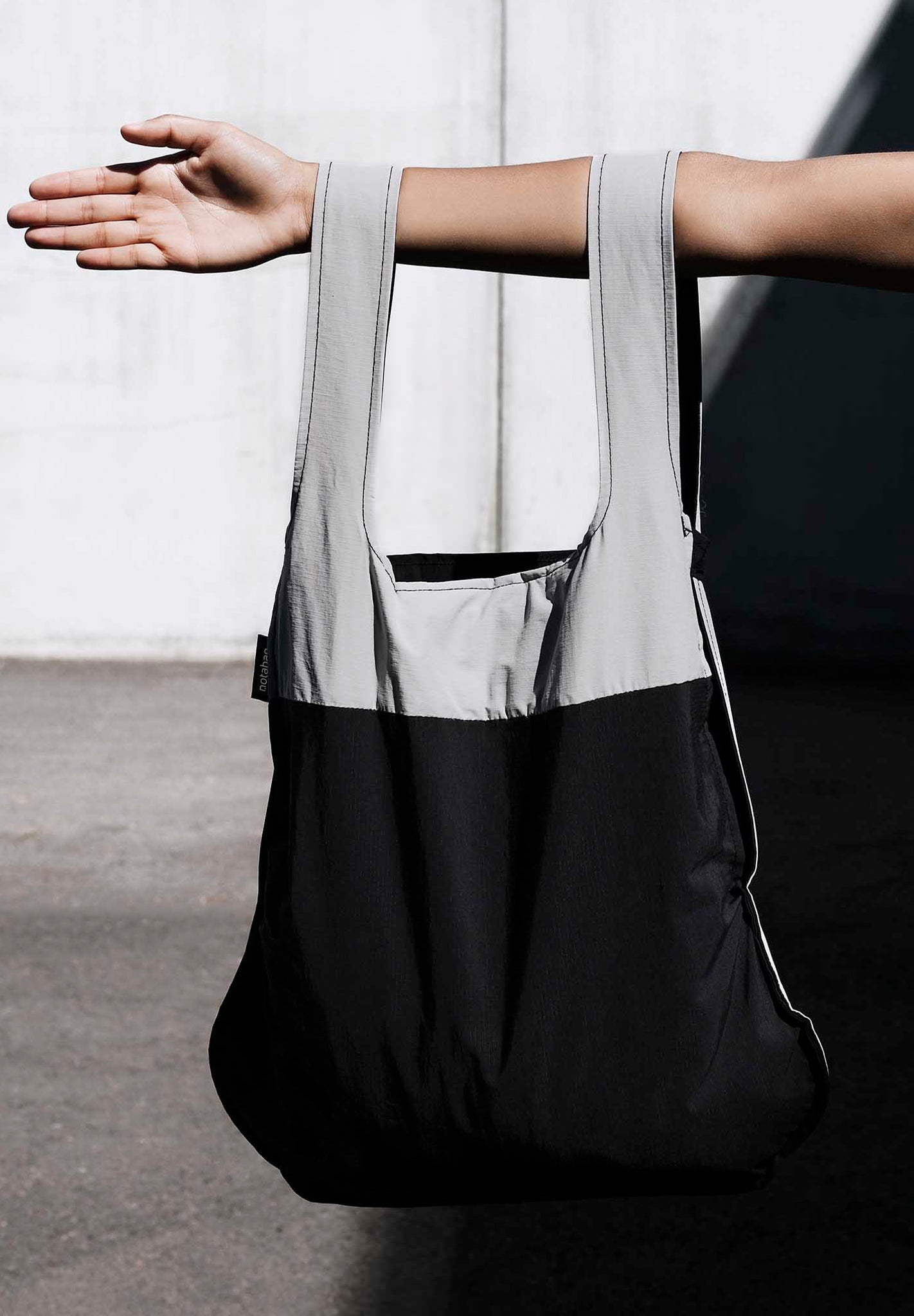 NOTABAG - Notabag Original - Grey Black - BACKYARD