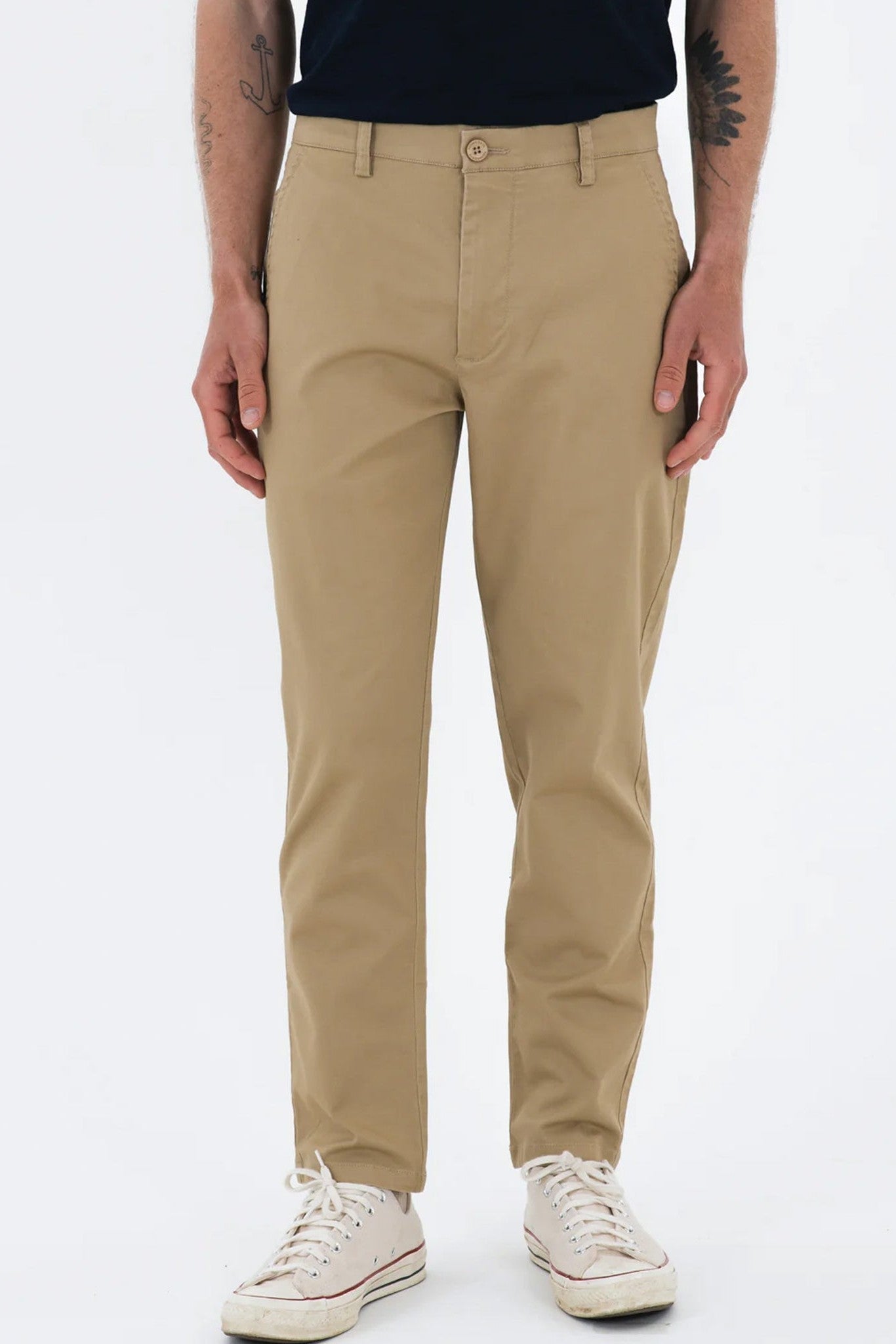 NOWADAYS - Chino Pants - Classic Beige - BACKYARD