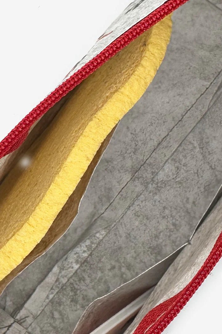 PAPRCUTS - Balloon Girl Kulturbeutel - Balloon Girl - BACKYARD