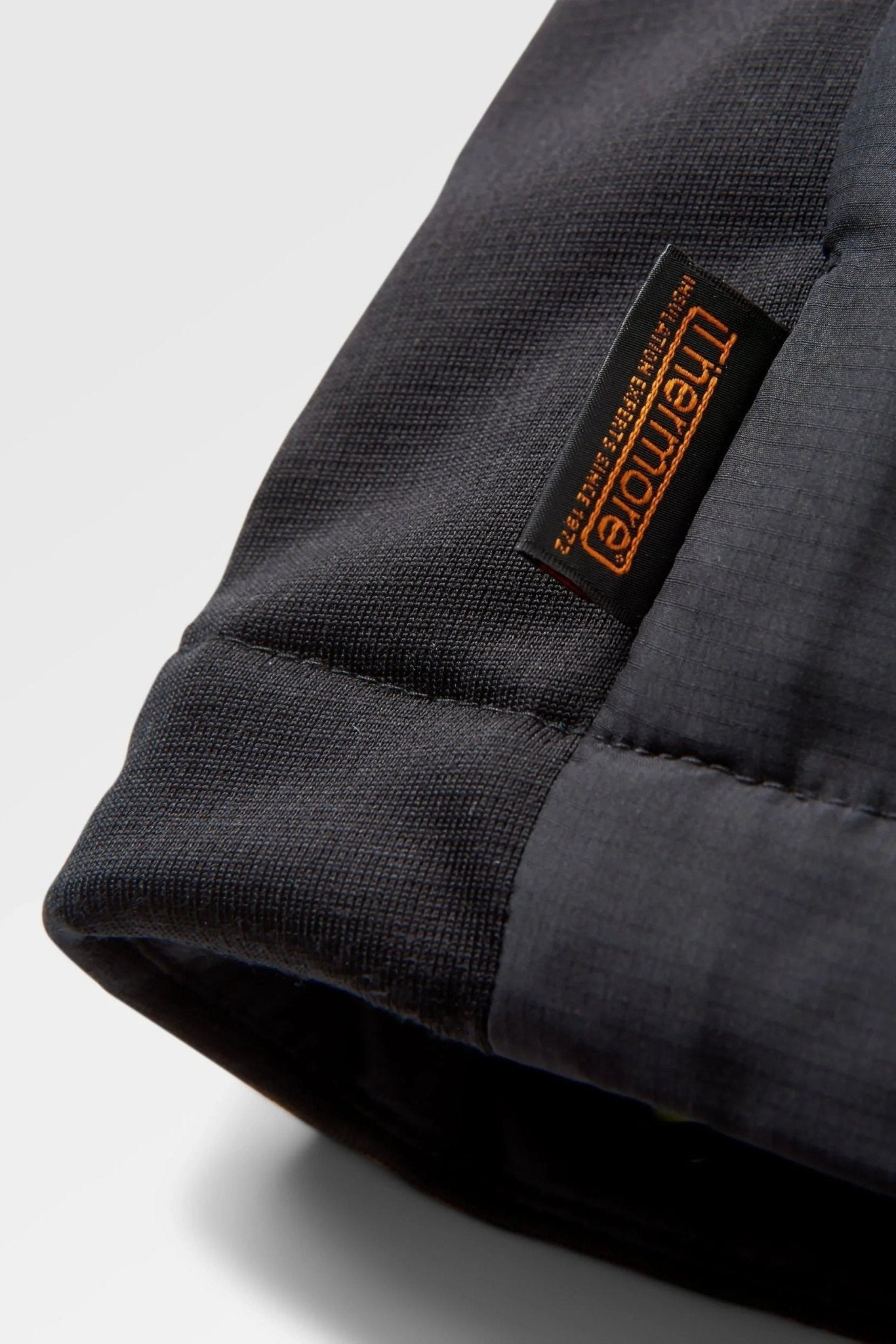 PASSENGER - Daybreak Jacket Lightweight Recycled Thermore® Insulated - Black - BACKYARD