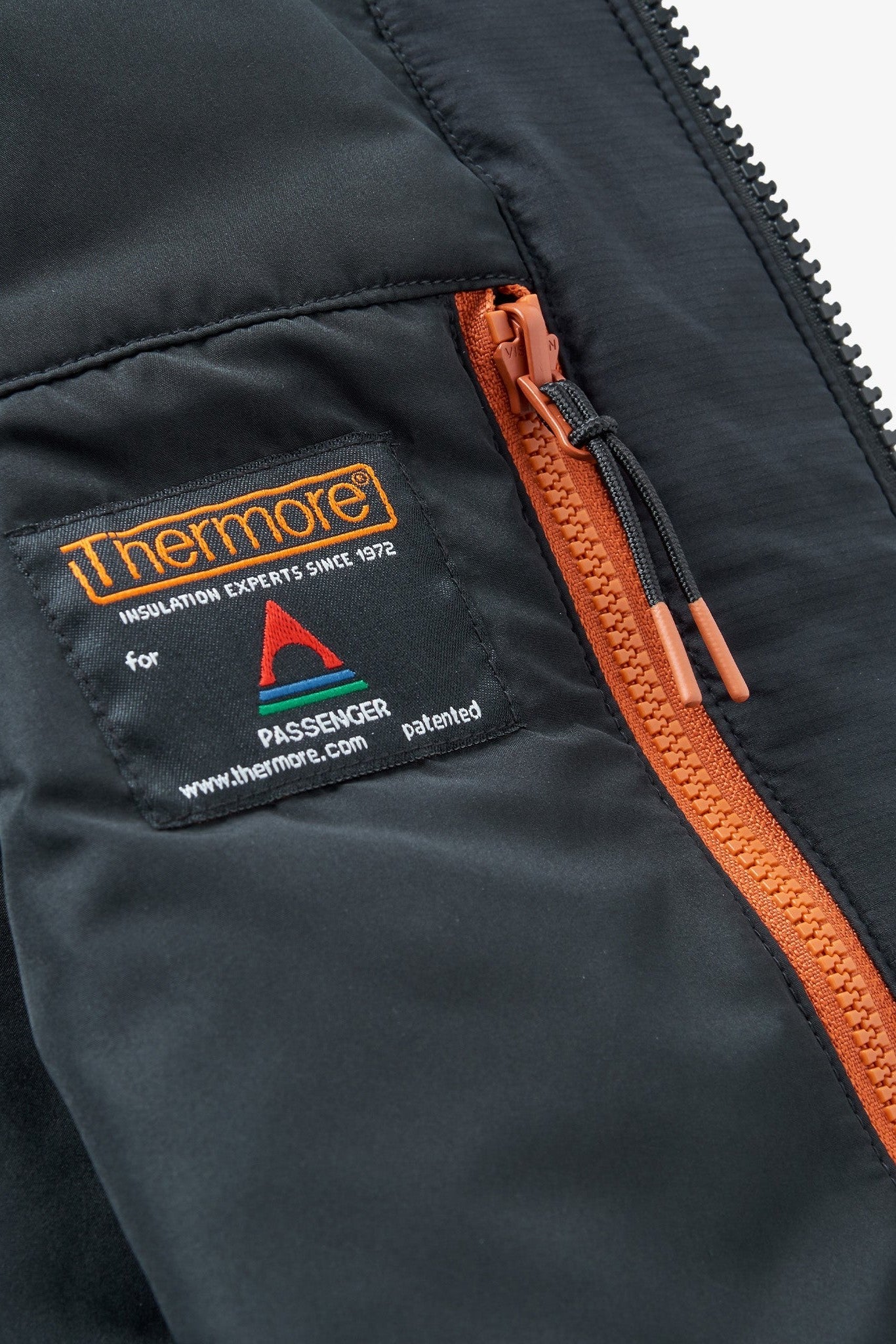 PASSENGER - Daybreak Lightweight Men's Recycled Thermore® Insulated Vest - Black - BACKYARD