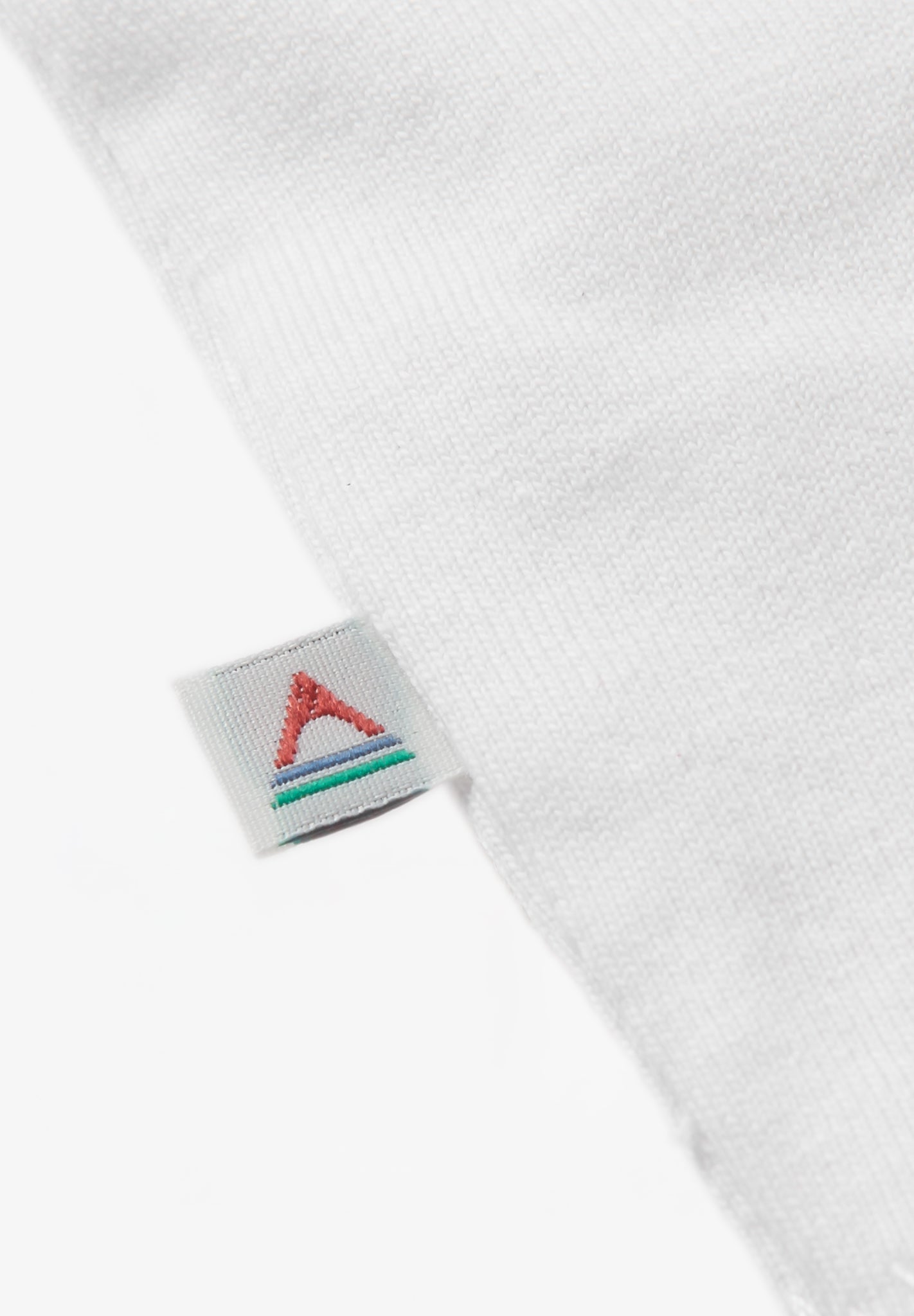 PASSENGER - Escapism Recycled LS T-Shirt - White - BACKYARD