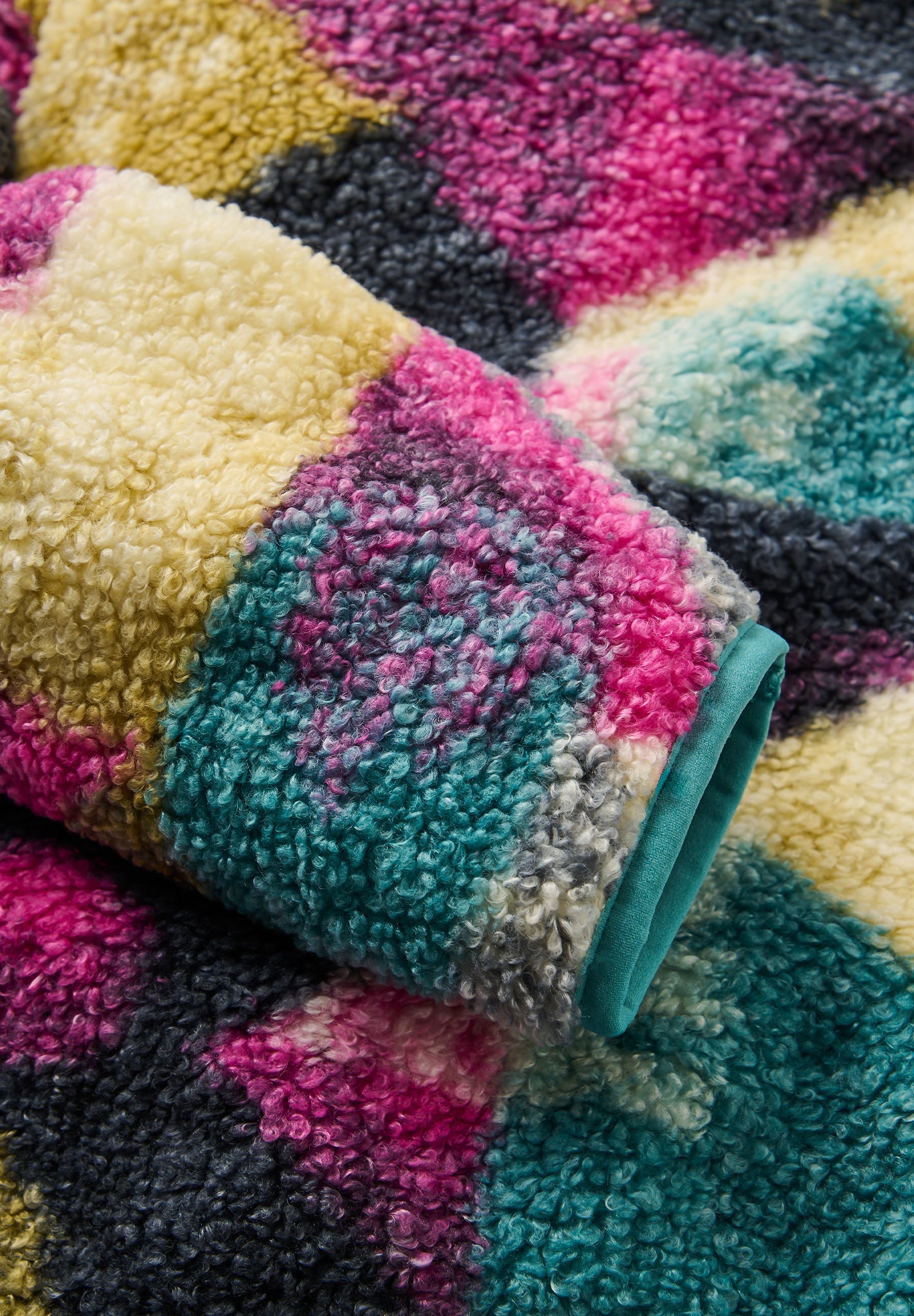 PASSENGER - Ravi Recycled Sherpa Fleece - Mosaic Mountain Charcoal - BACKYARD