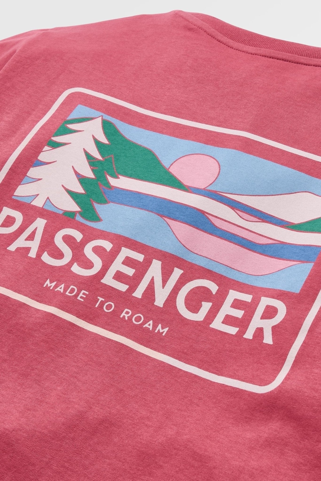 PASSENGER - Roamer Women's T-Shirt - Garnet - BACKYARD