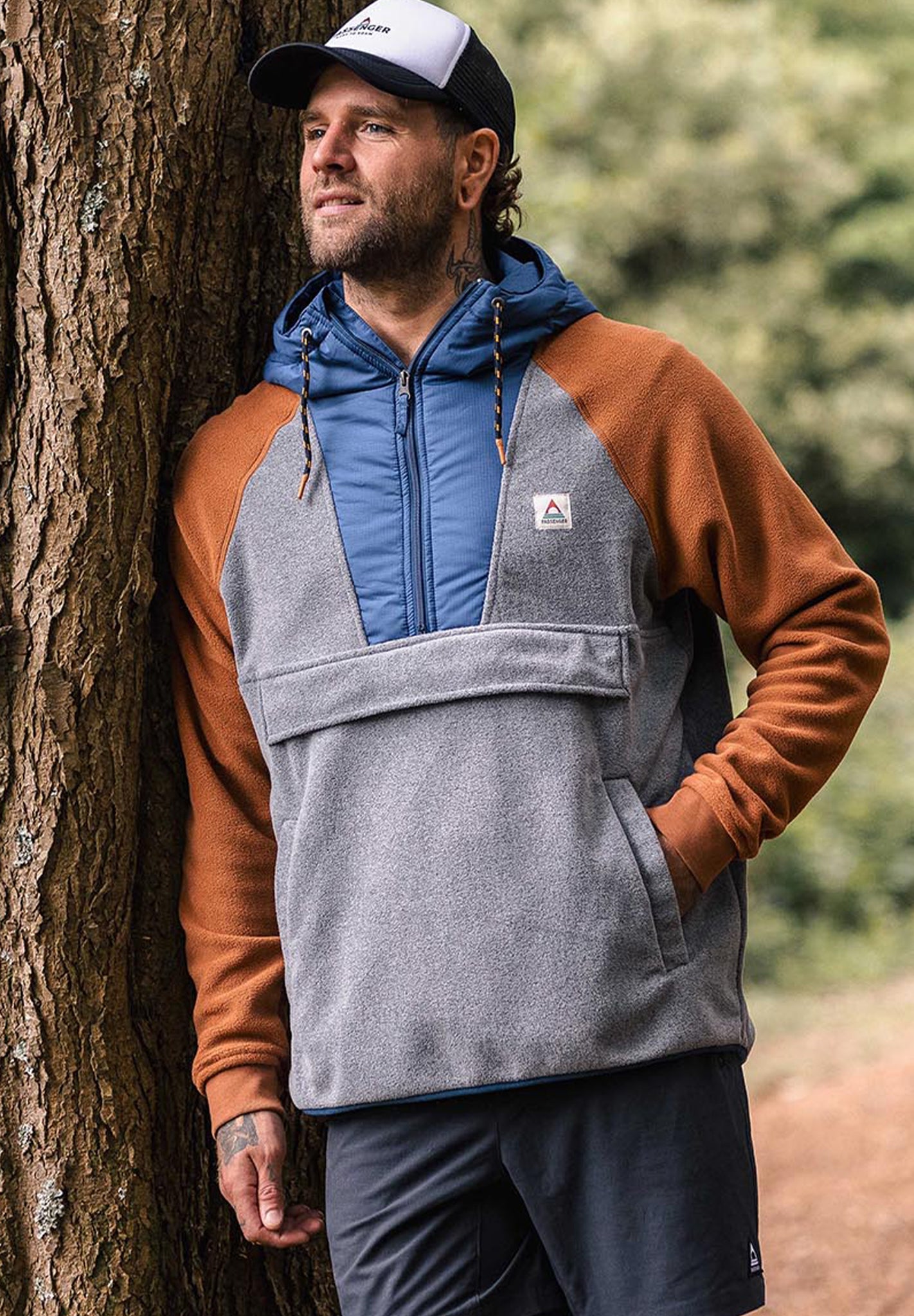 PASSENGER - Woodland Hooded 1/2 Zip Recycled Polar Fleece - Grey Marl - BACKYARD
