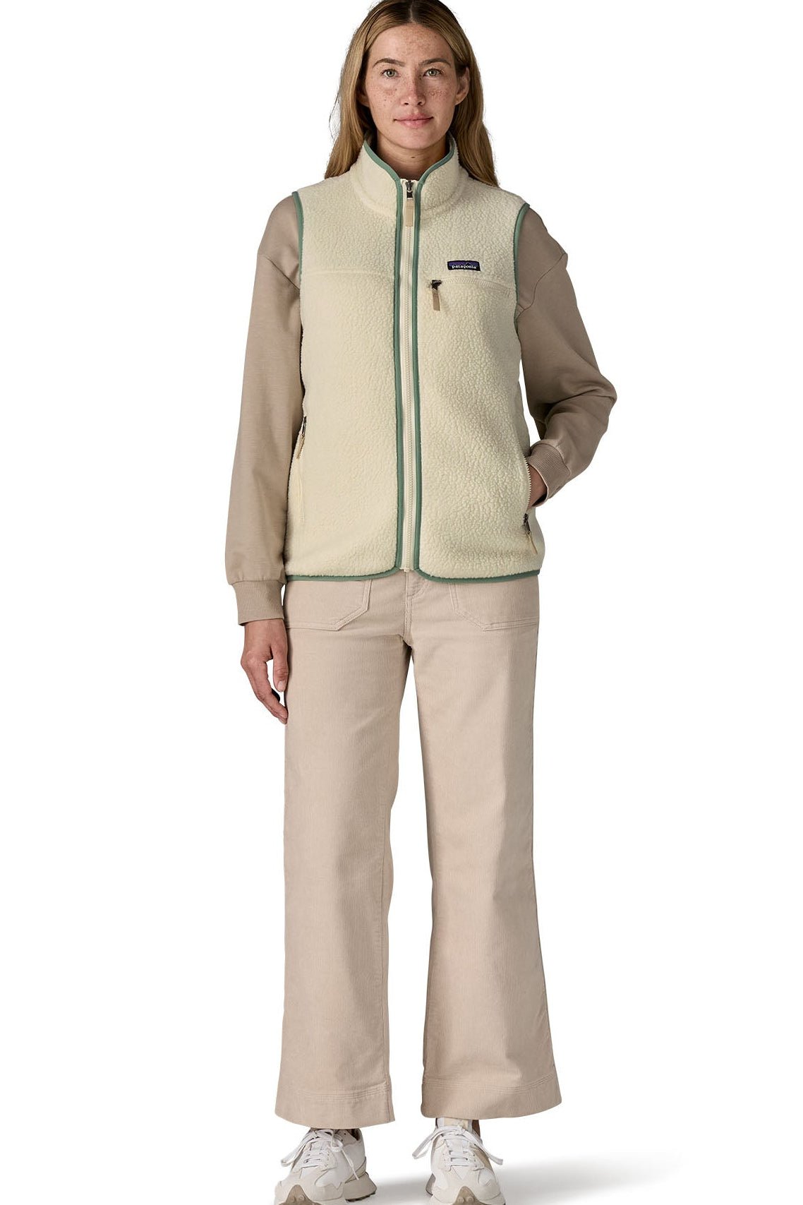 PATAGONIA - Women's Retro Pile Vest - Natural Ellwood Green - BACKYARD