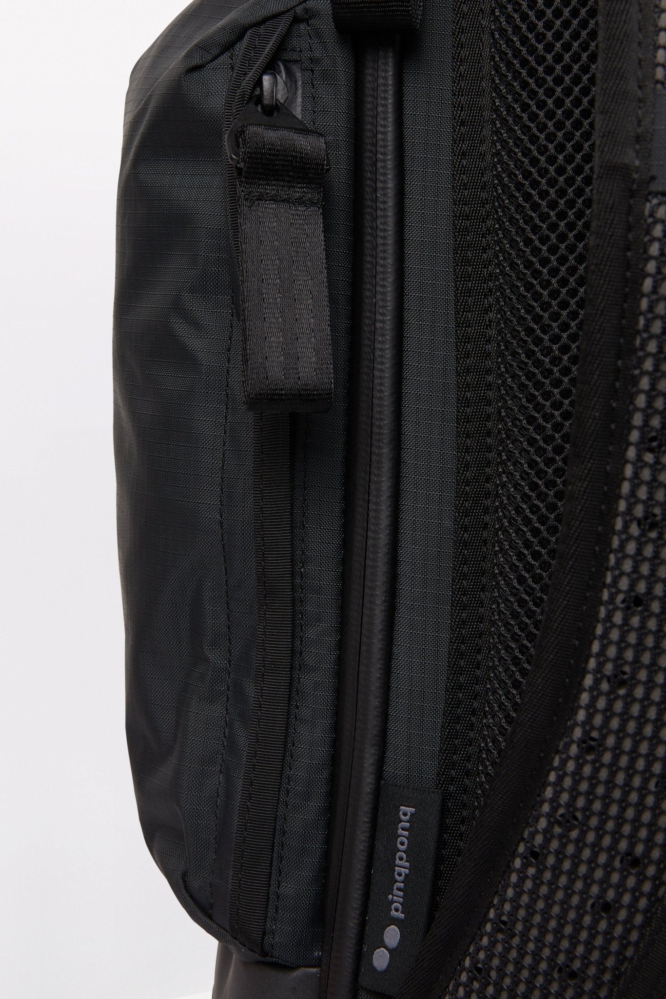 PINQPONQ-Blok Active-Pure Black-BACKYARD