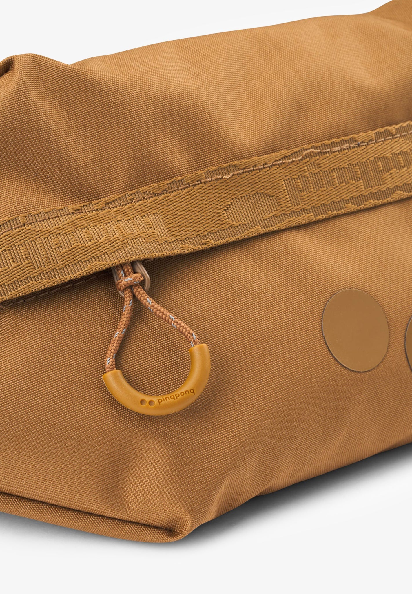 PINQPONQ - Brik Hipbag - Ginger Biscuit - BACKYARD