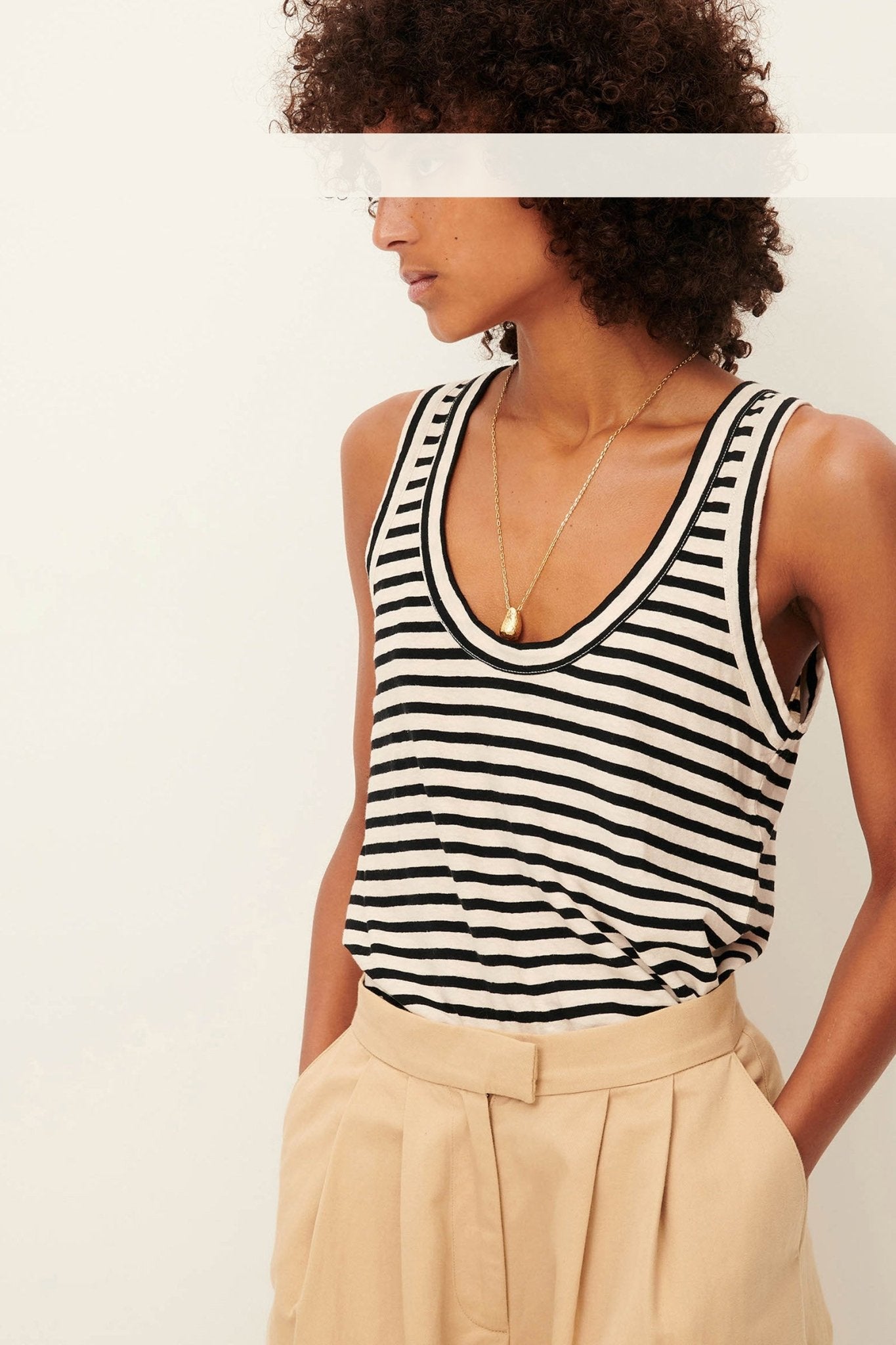 SESSUN - Dili - Sandblack - BACKYARD