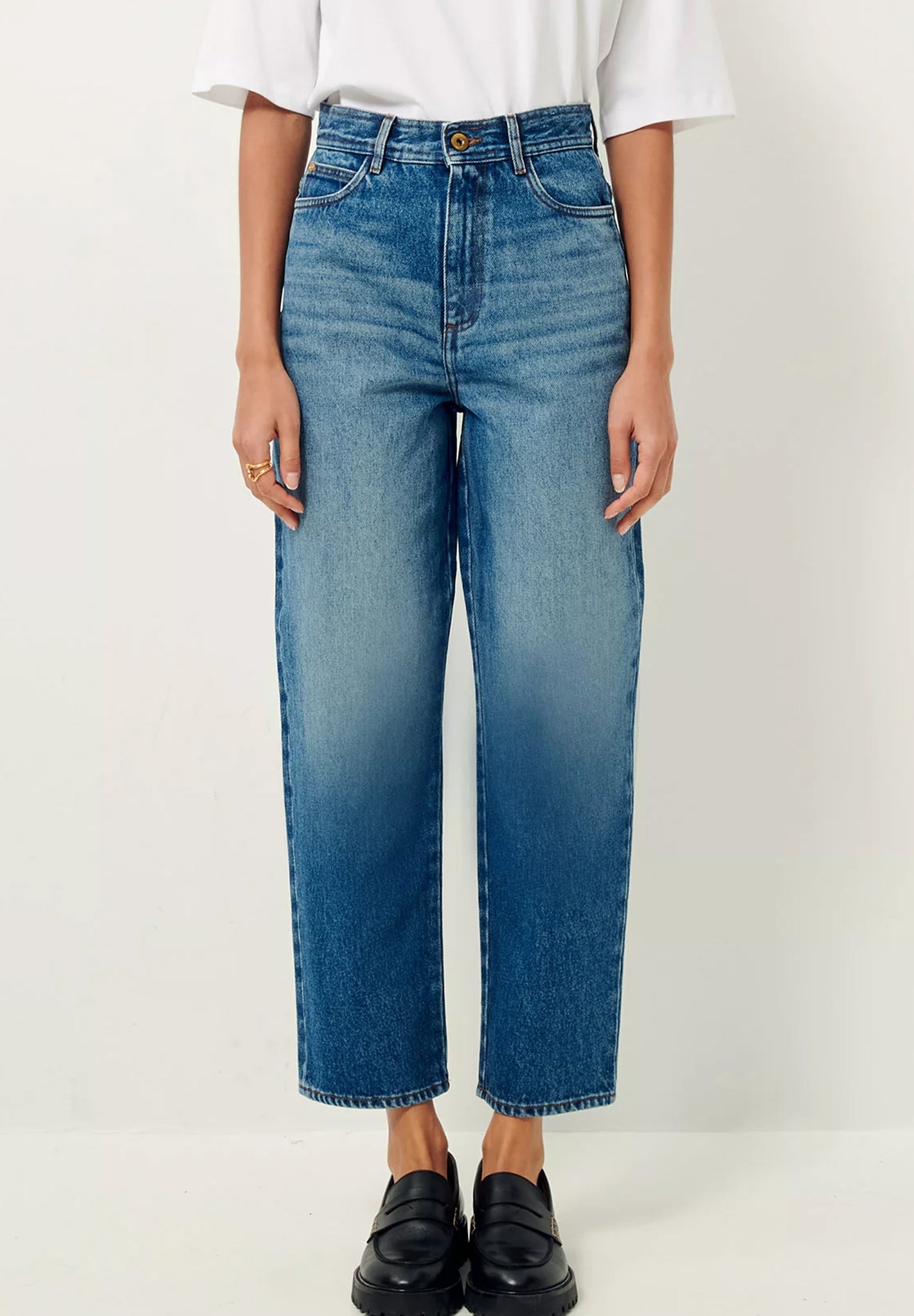 SESSUN - Peter - Original Blue - BACKYARD